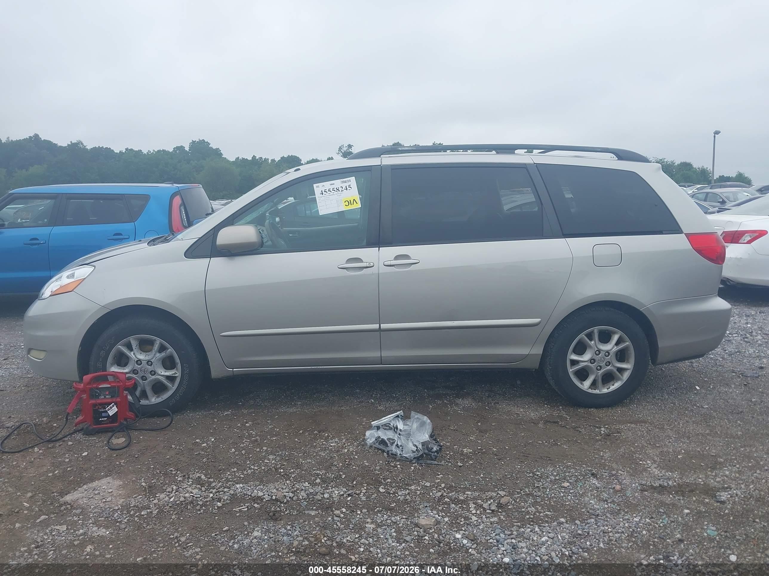 2006 Toyota Sienna Xle Gray vin: 5TDZA22C56S511894