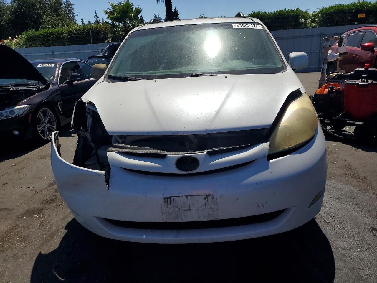 2006 Toyota Sienna Xle 7 Passenger Белый vin: 5TDZA22C56S515668