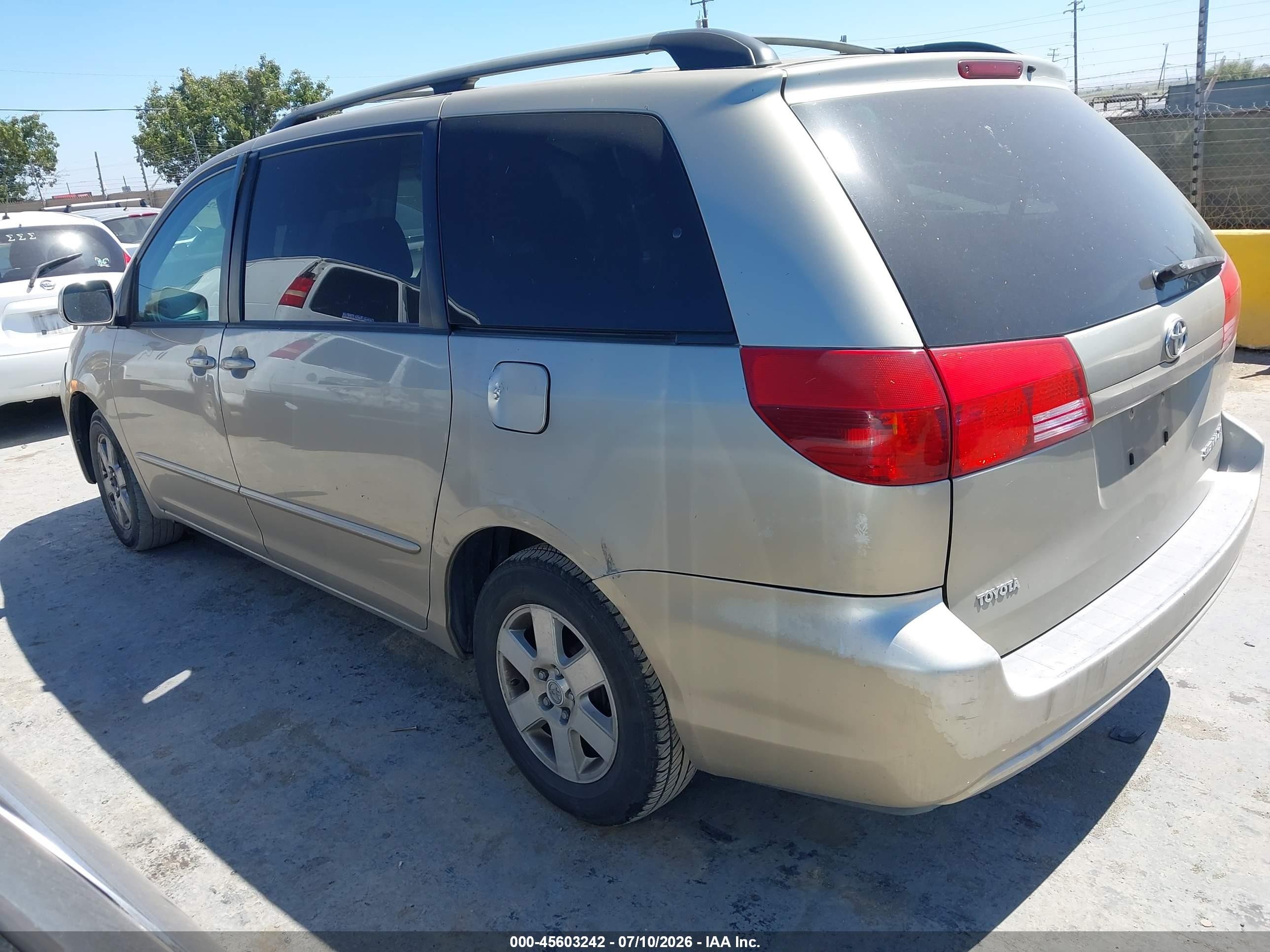 2004 Toyota Sienna Xle Gold vin: 5TDZA22C64S012602