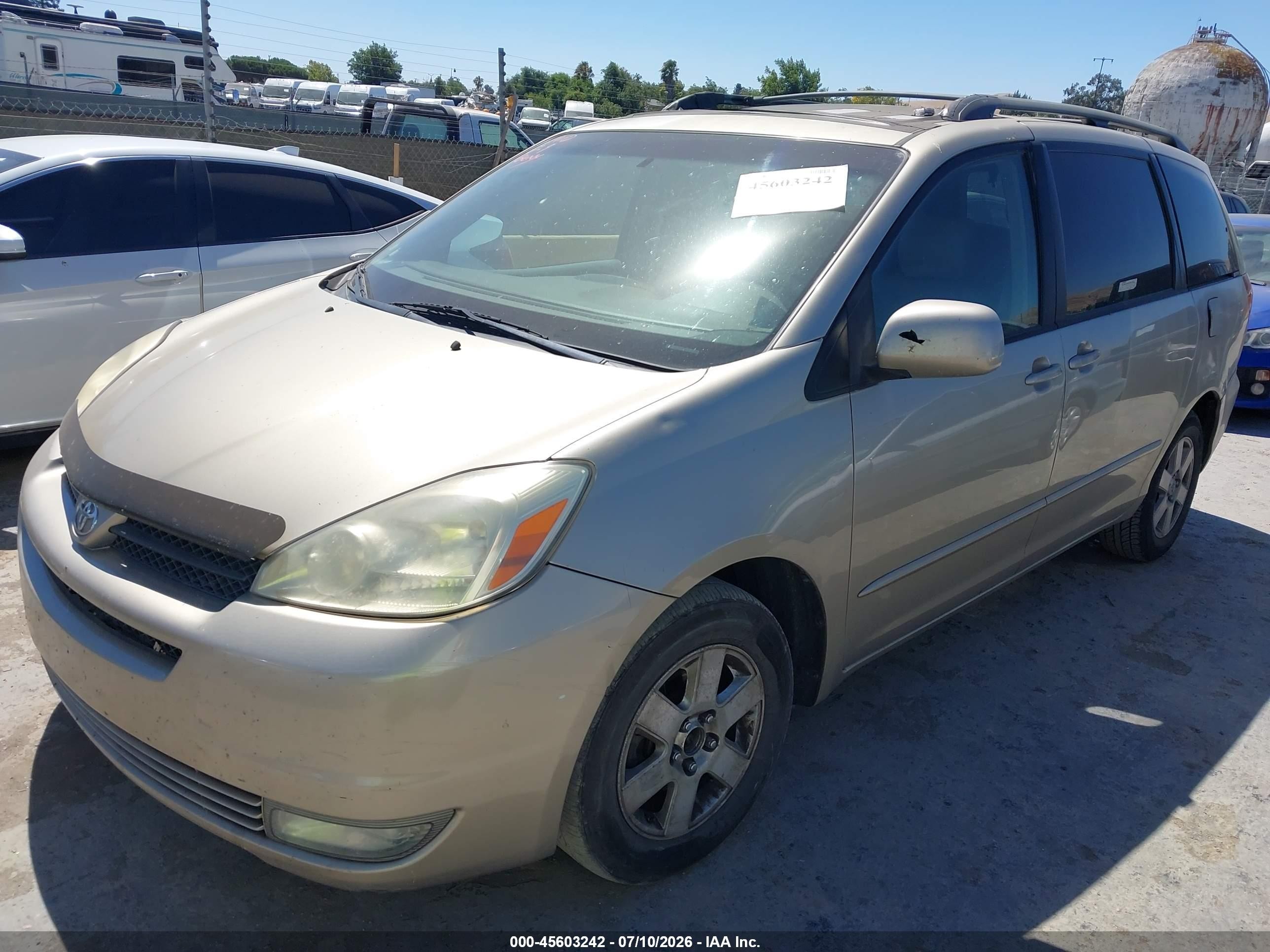 2004 Toyota Sienna Xle Gold vin: 5TDZA22C64S012602