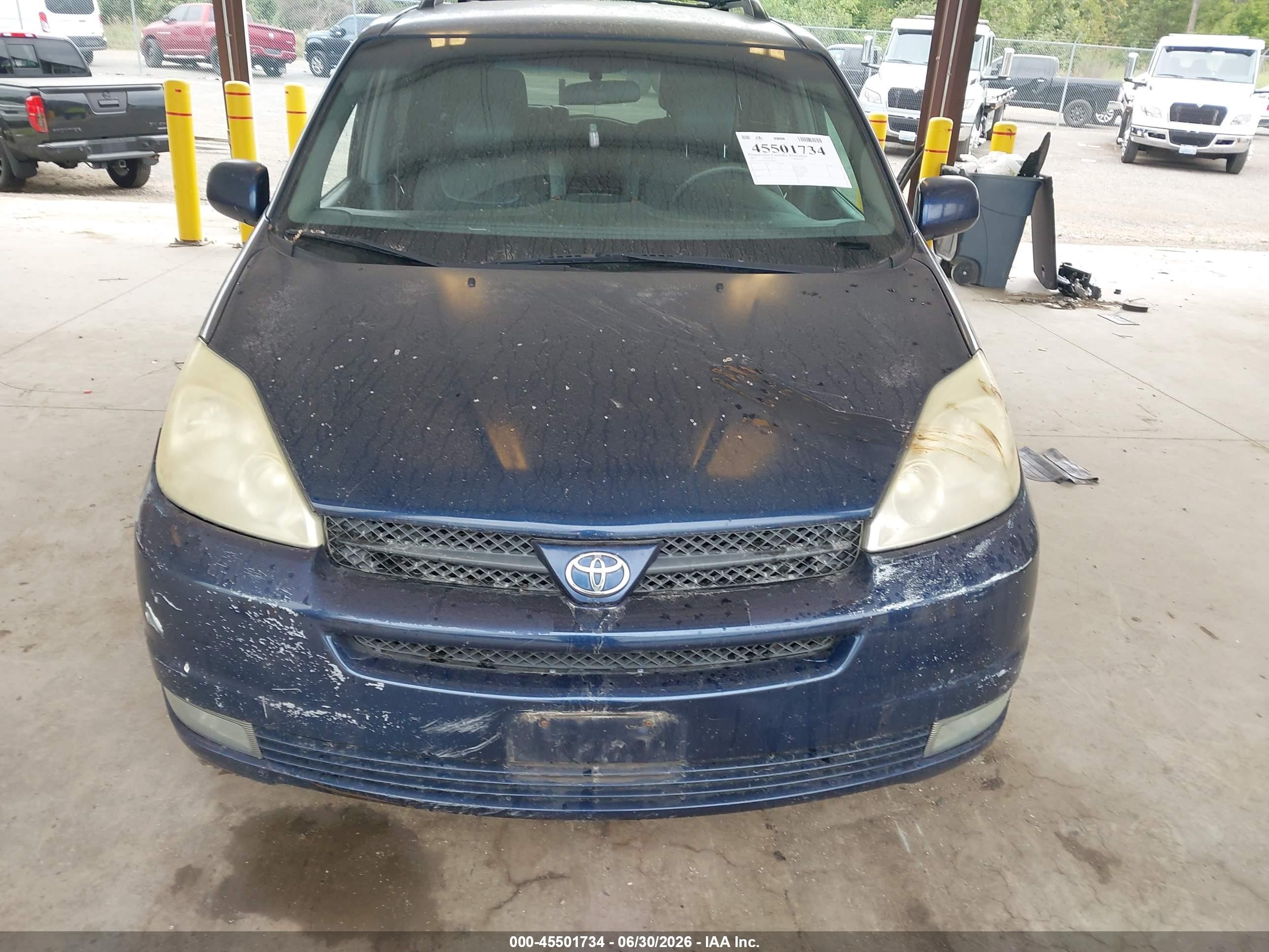 2004 Toyota Sienna Xle Blue vin: 5TDZA22C64S078065