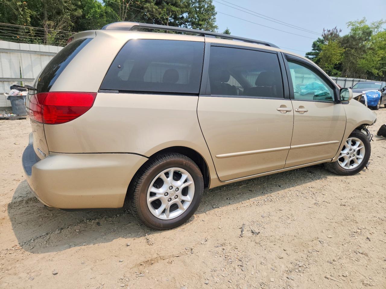 2004 Toyota Sienna Xle 7 Passenger Beige vin: 5TDZA22C64S196231