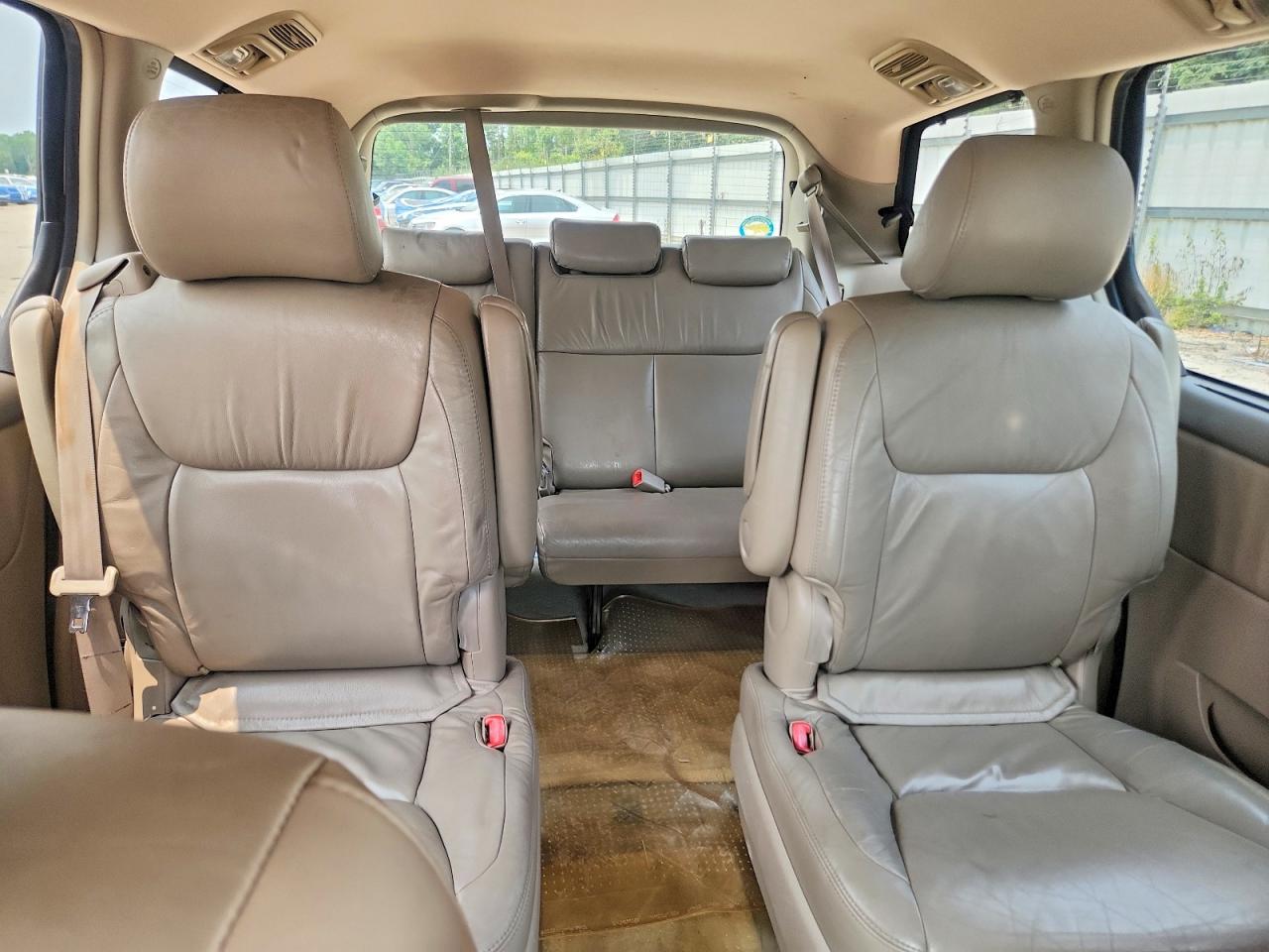 2004 Toyota Sienna Xle 7 Passenger Beige vin: 5TDZA22C64S196231