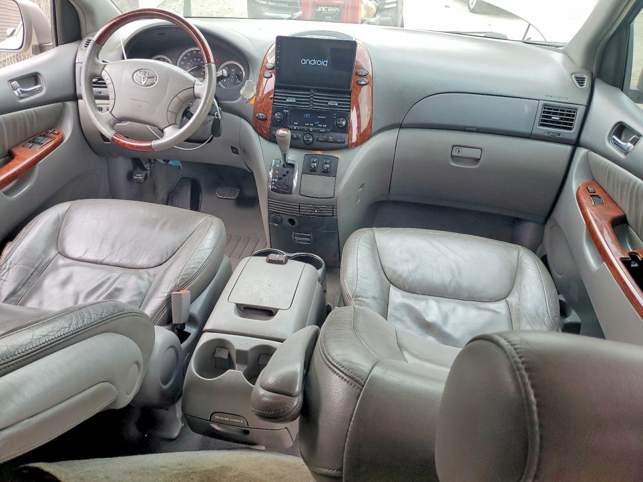 2004 Toyota Sienna Xle Limited 7 Passenger Beige vin: 5TDZA22C64S217384