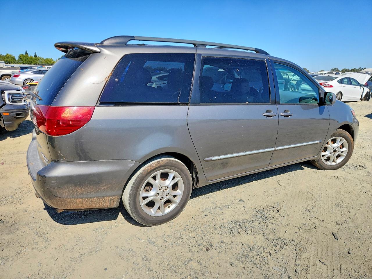 2005 Toyota Sienna Xle Limited 7 Passenger Tan vin: 5TDZA22C65S238060