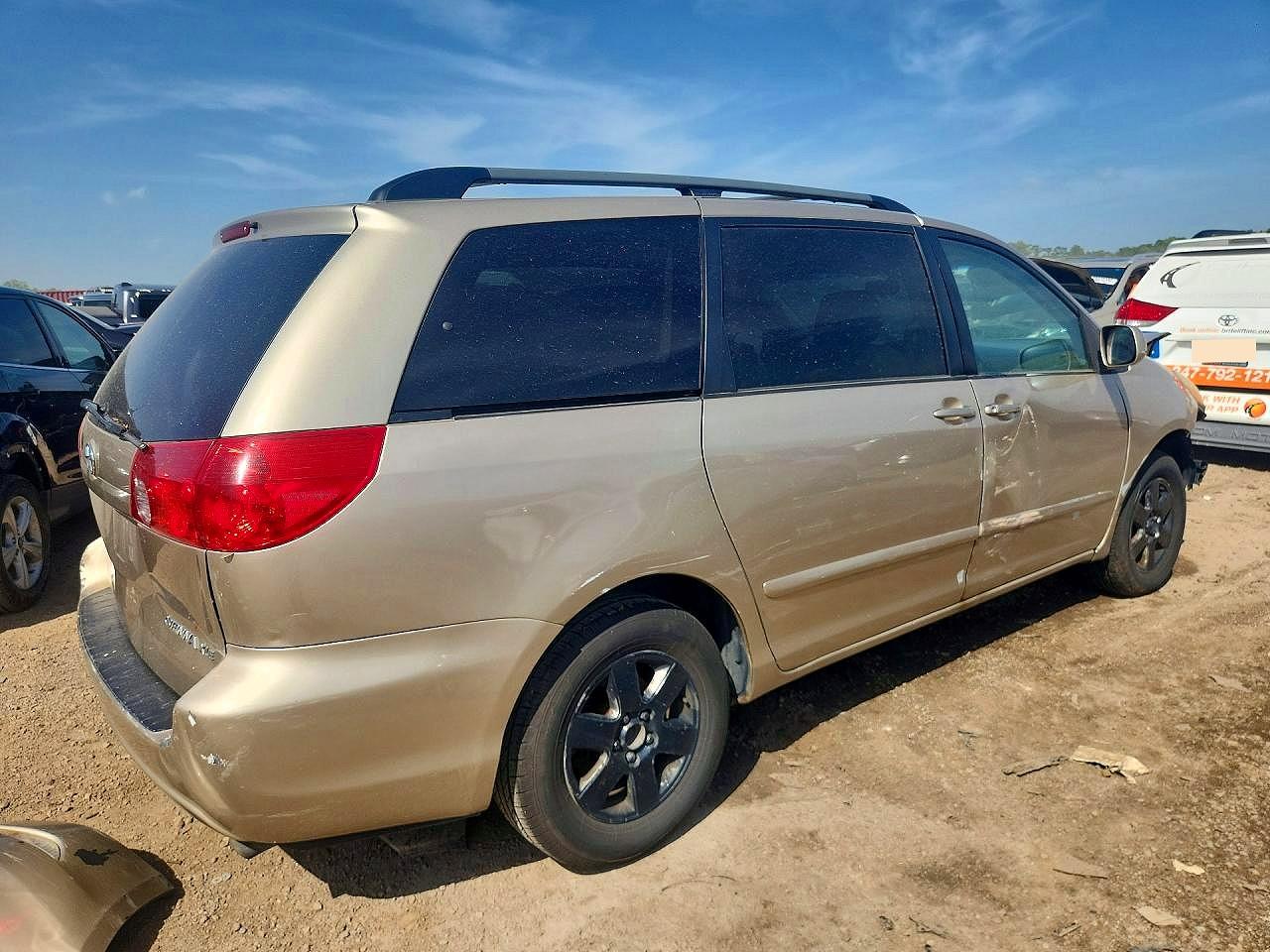 2006 Toyota Sienna Xle 7 Passenger Gold vin: 5TDZA22C66S411304