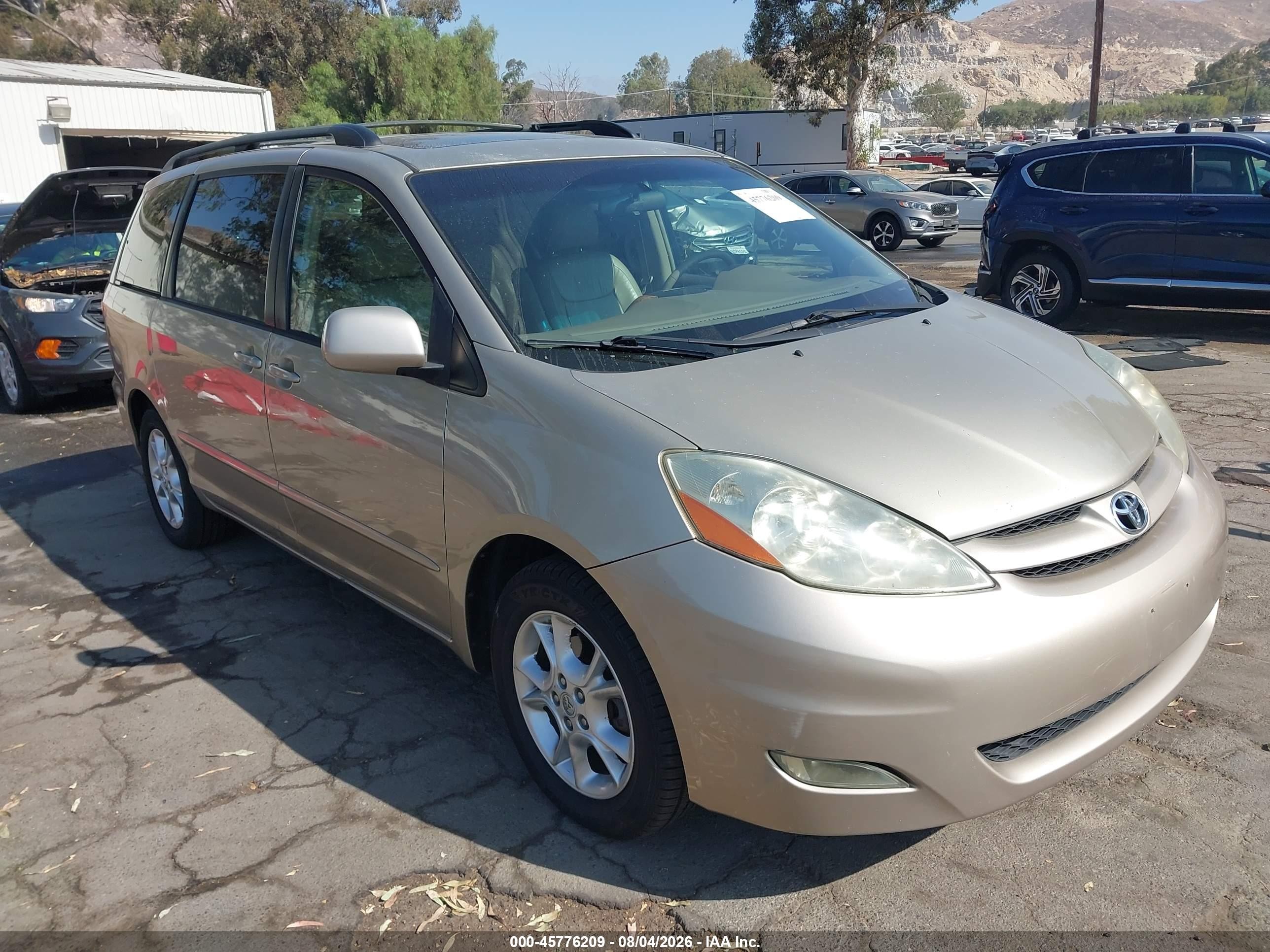 2006 Toyota Sienna Xle Champagne vin: 5TDZA22C66S547349