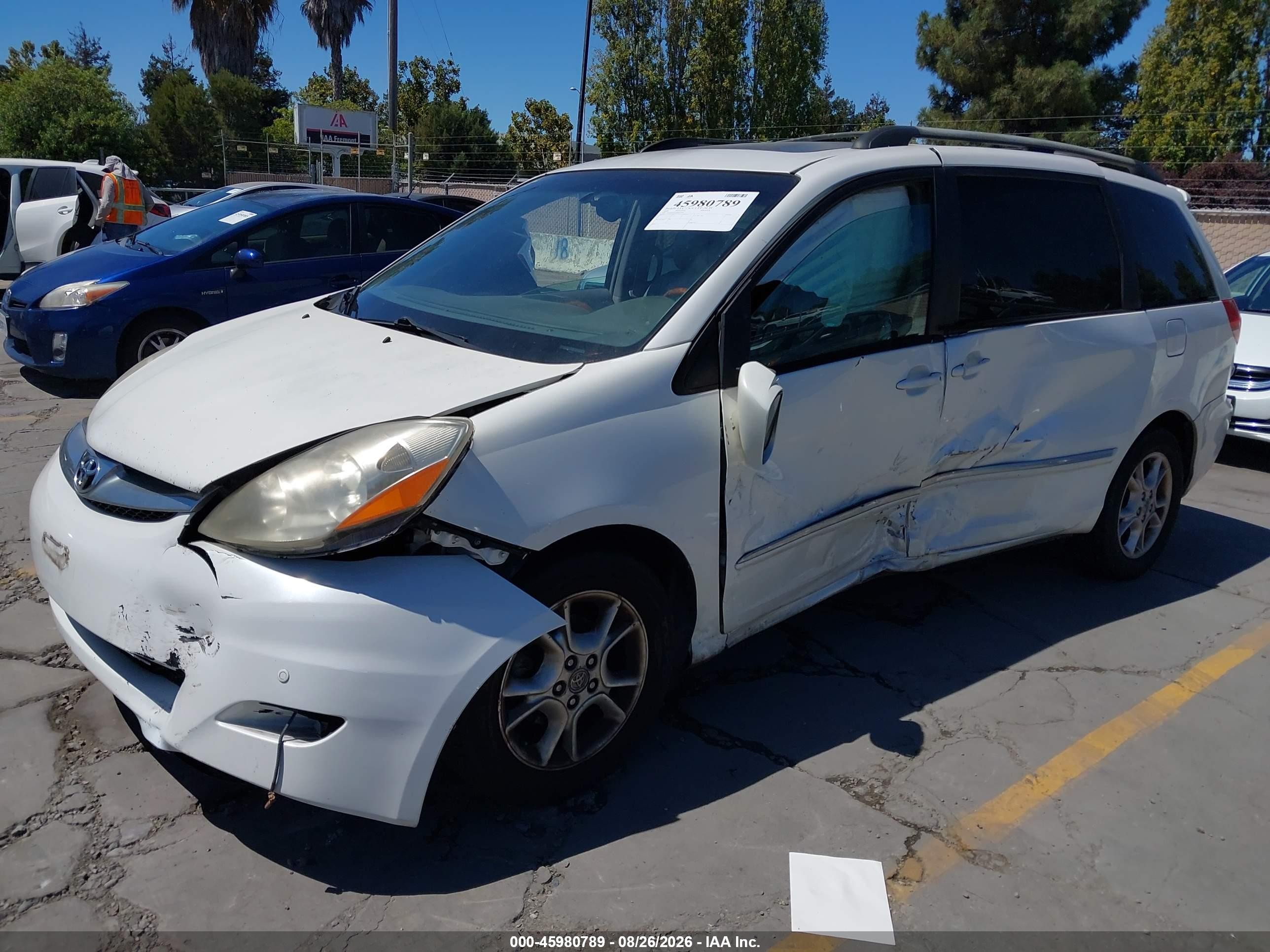 2006 Toyota Sienna Xle Limited Белый vin: 5TDZA22C66S557203