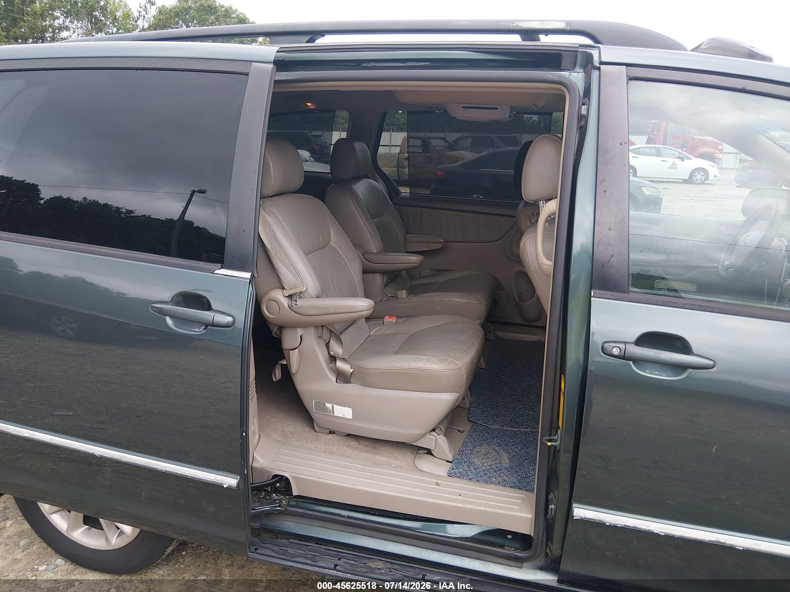 2004 Toyota Sienna Xle Limited Green vin: 5TDZA22C74S085932