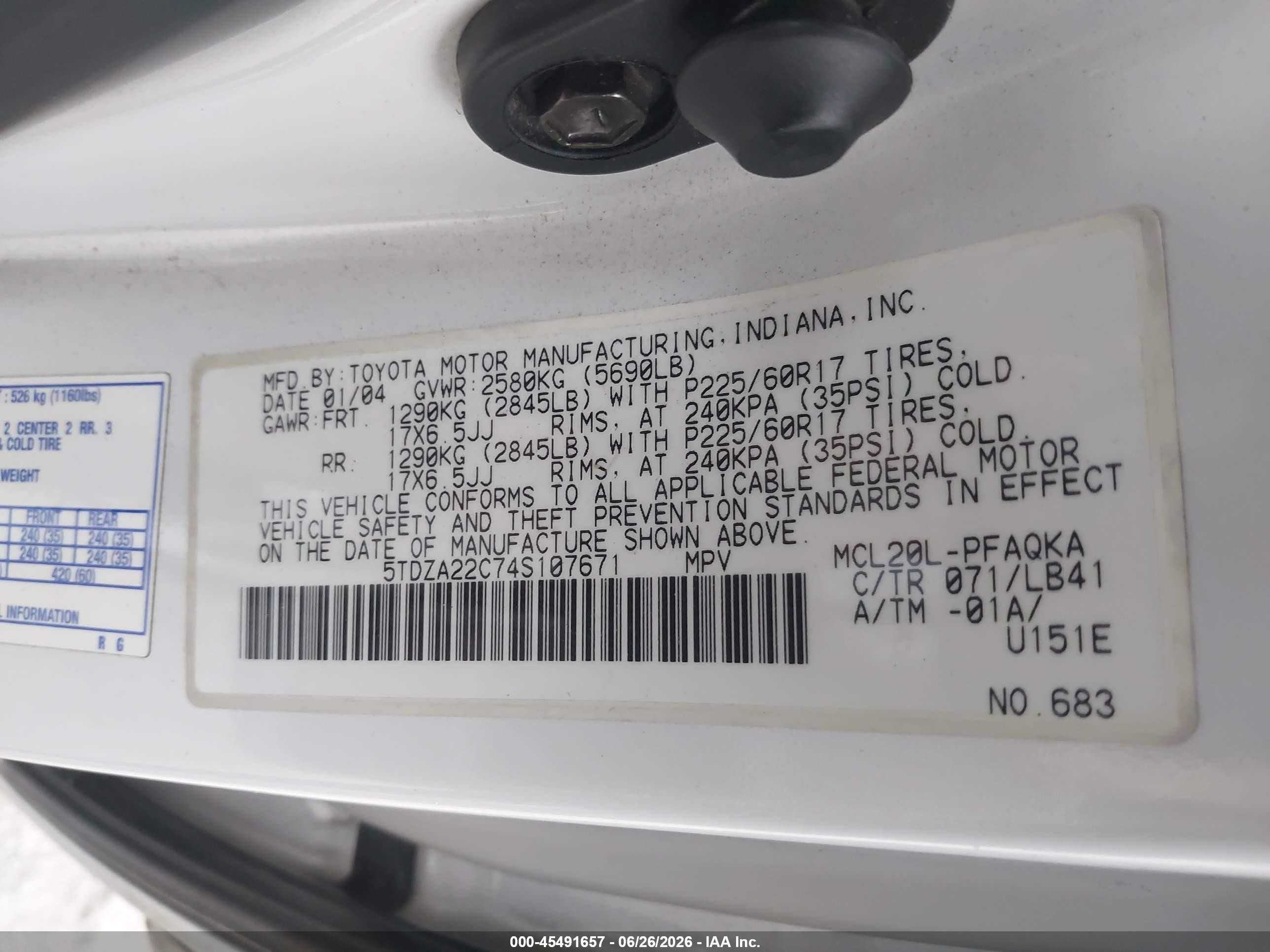 2004 Toyota Sienna Xle White vin: 5TDZA22C74S107671