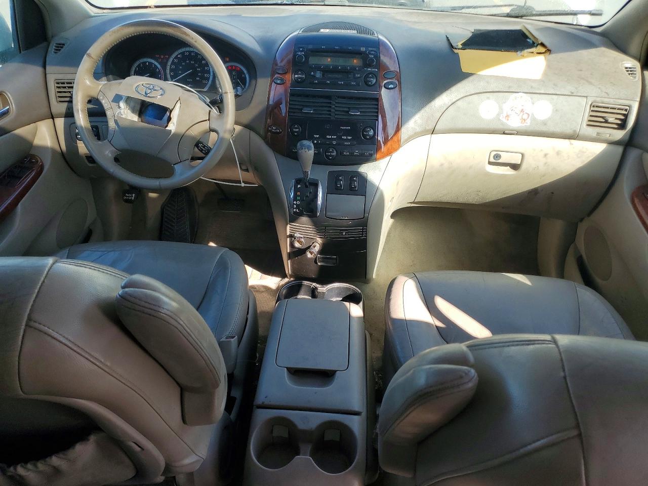 2004 Toyota Sienna Xle 7 Passenger White vin: 5TDZA22C74S120405