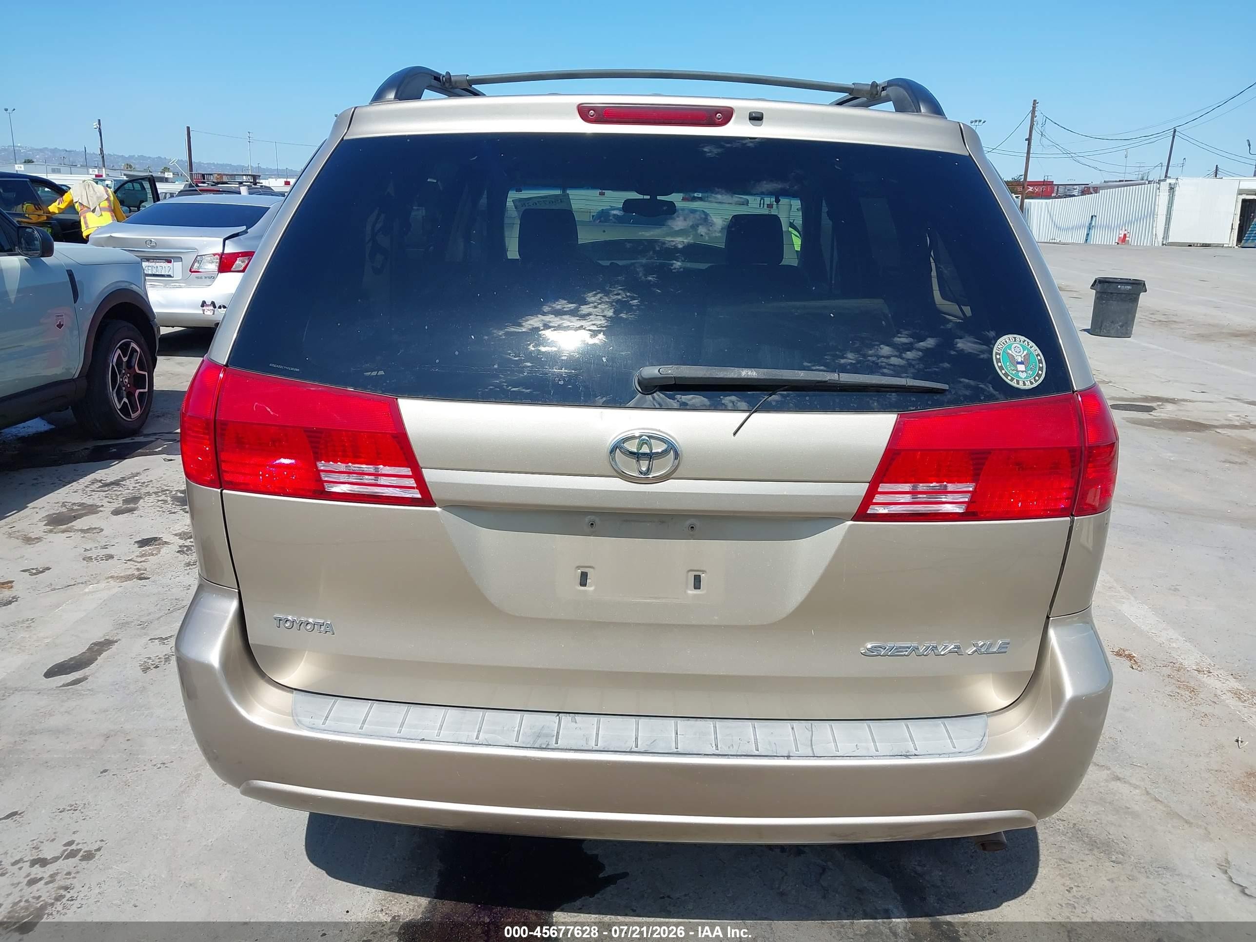 2004 Toyota Sienna Xle Tan vin: 5TDZA22C74S130206
