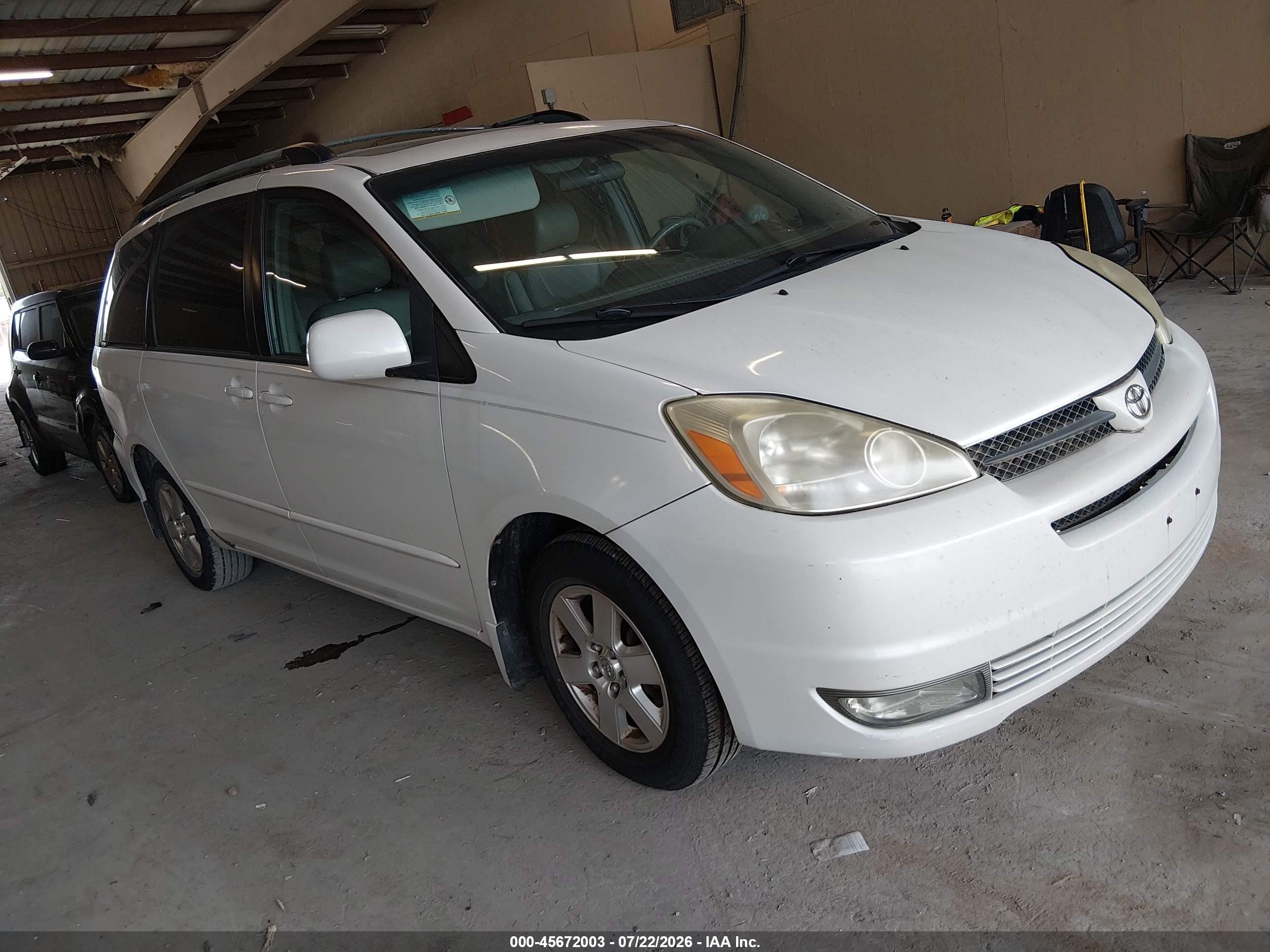 2004 Toyota Sienna Xle White vin: 5TDZA22C74S203963
