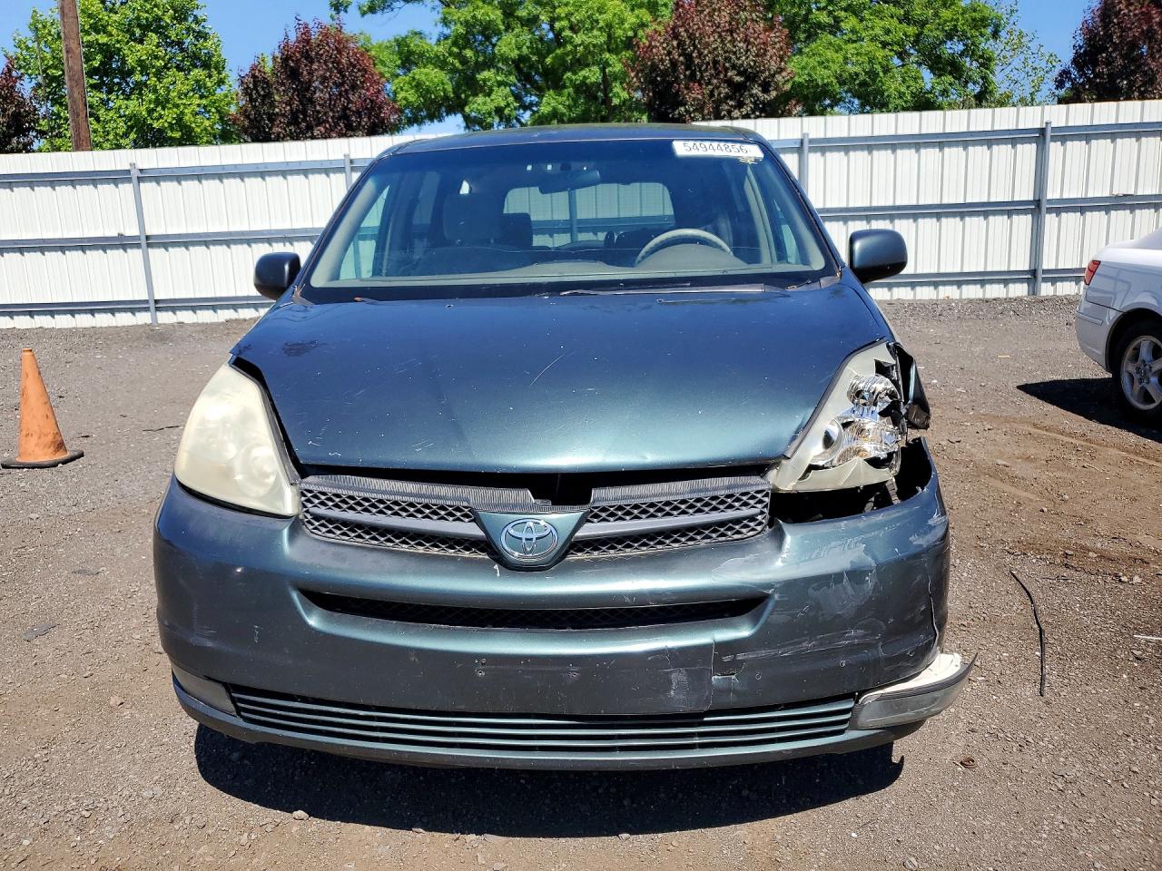 2005 Toyota Sienna Xle 7 Passenger Green vin: 5TDZA22C75S299594