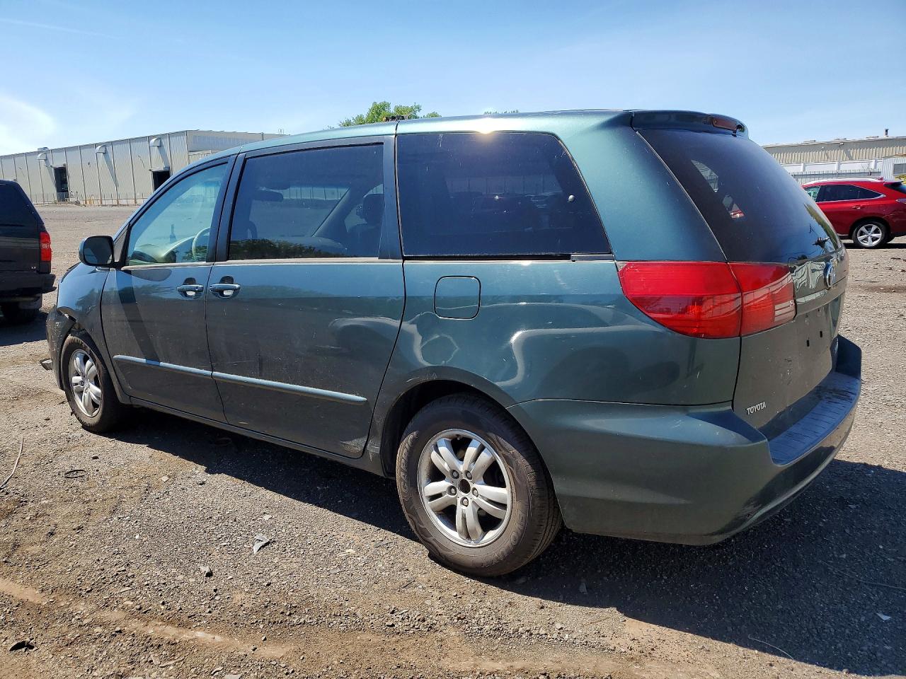 2005 Toyota Sienna Xle 7 Passenger Green vin: 5TDZA22C75S299594