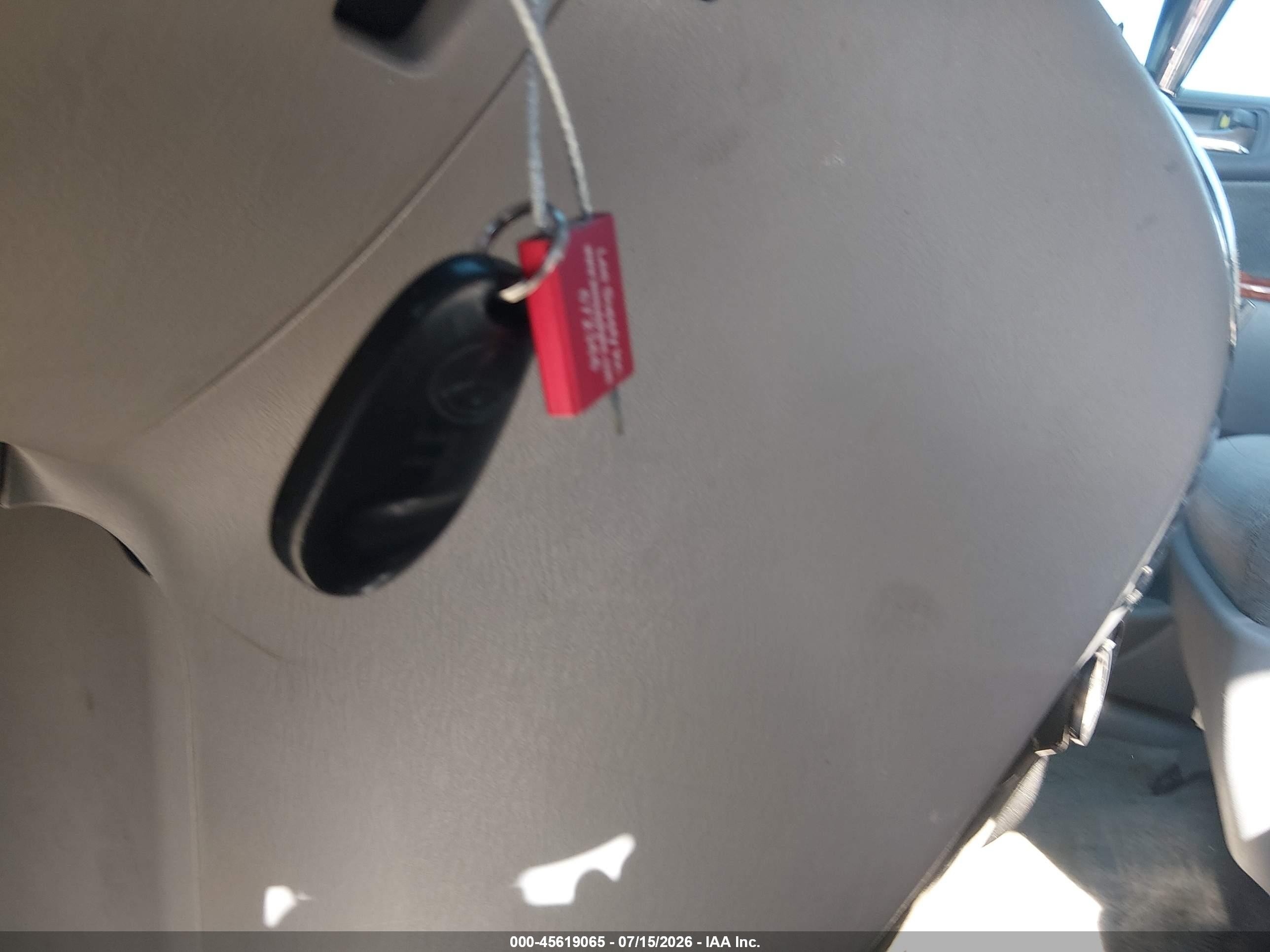 2006 Toyota Sienna Xle Red vin: 5TDZA22C76S393640