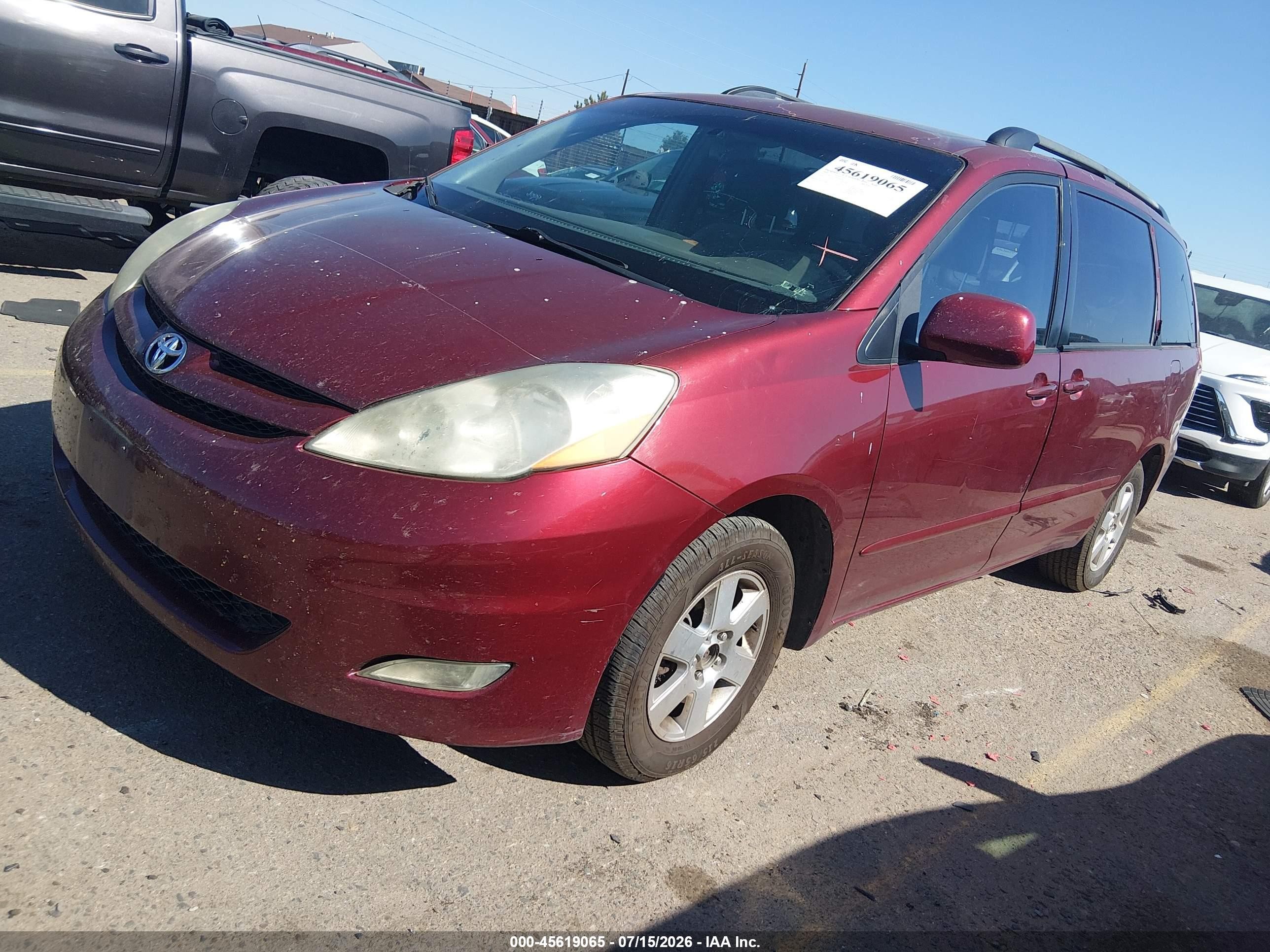 2006 Toyota Sienna Xle Red vin: 5TDZA22C76S393640