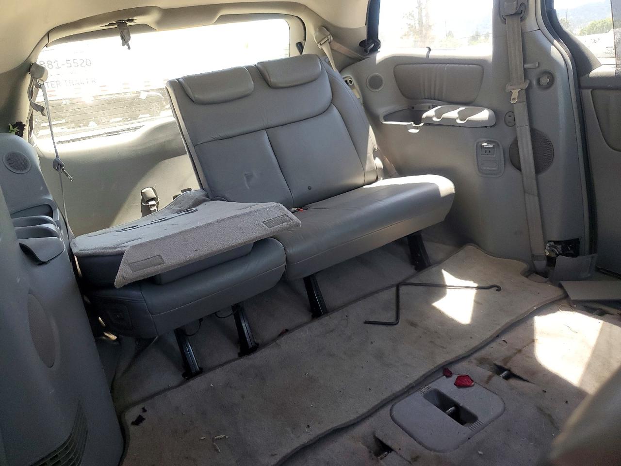 2006 Toyota Sienna Gray vin: 5TDZA22C76S482995