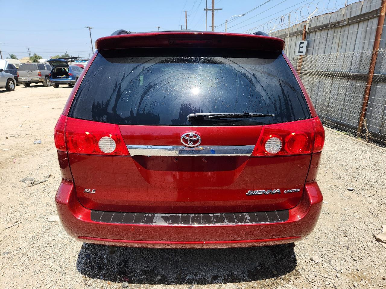 2006 Toyota Sienna Xle Limited 7 Passenger Maroon vin: 5TDZA22C76S521682