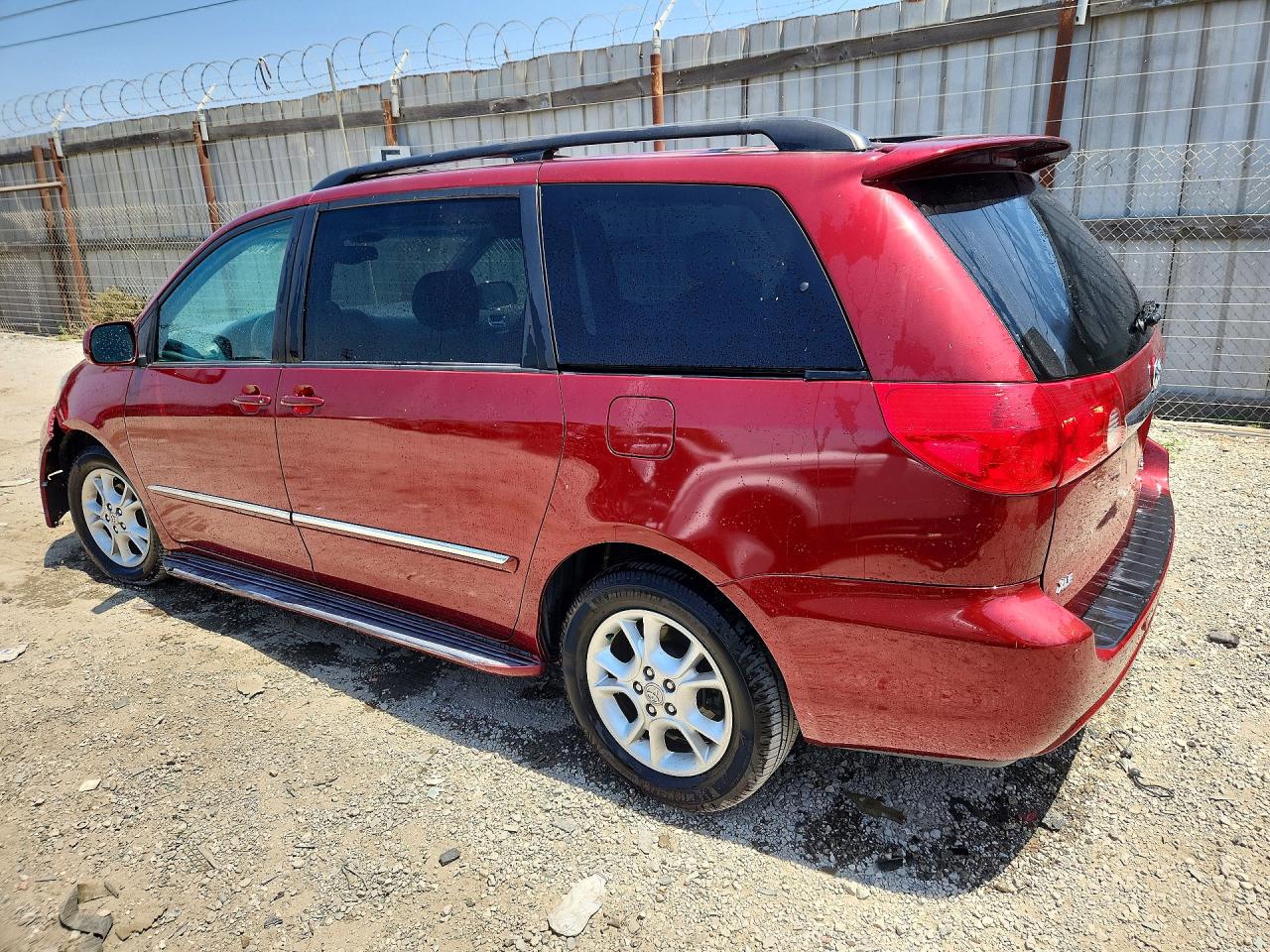 2006 Toyota Sienna Xle Limited 7 Passenger Maroon vin: 5TDZA22C76S521682