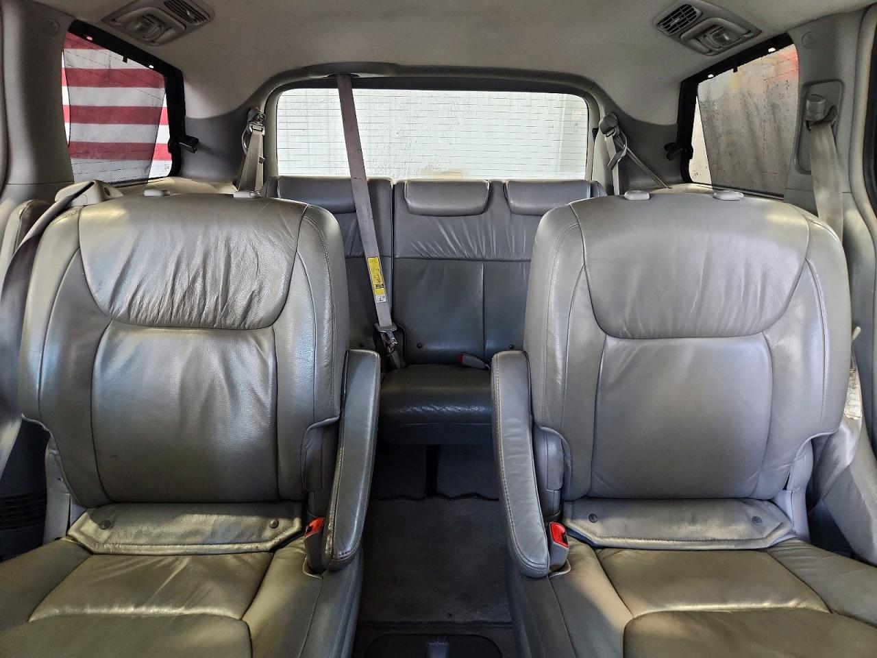 2006 Toyota Sienna Xle 7 Passenger Silver vin: 5TDZA22C76S583535
