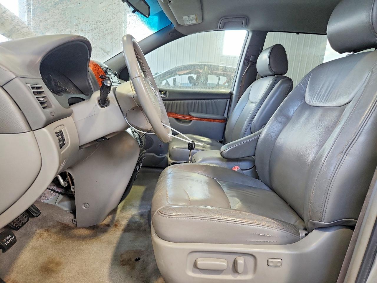 2006 Toyota Sienna Xle 7 Passenger Silver vin: 5TDZA22C76S583535