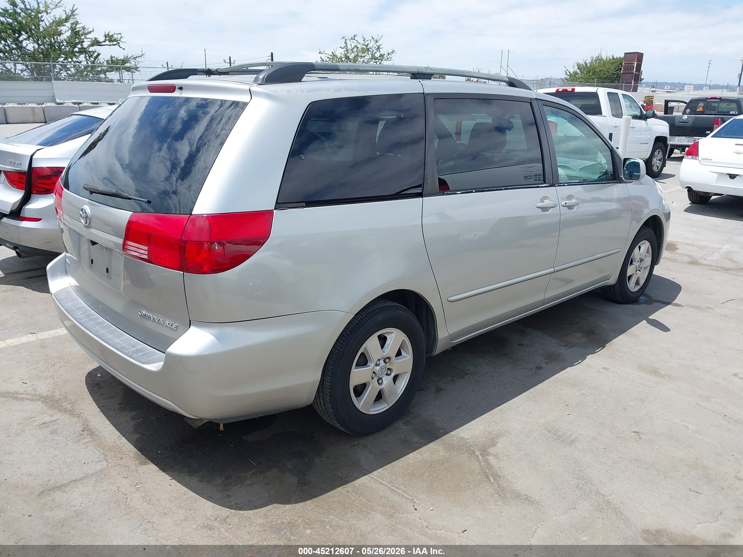 2004 Toyota Sienna Xle/xle Limited Серый vin: 5TDZA22C84S000516