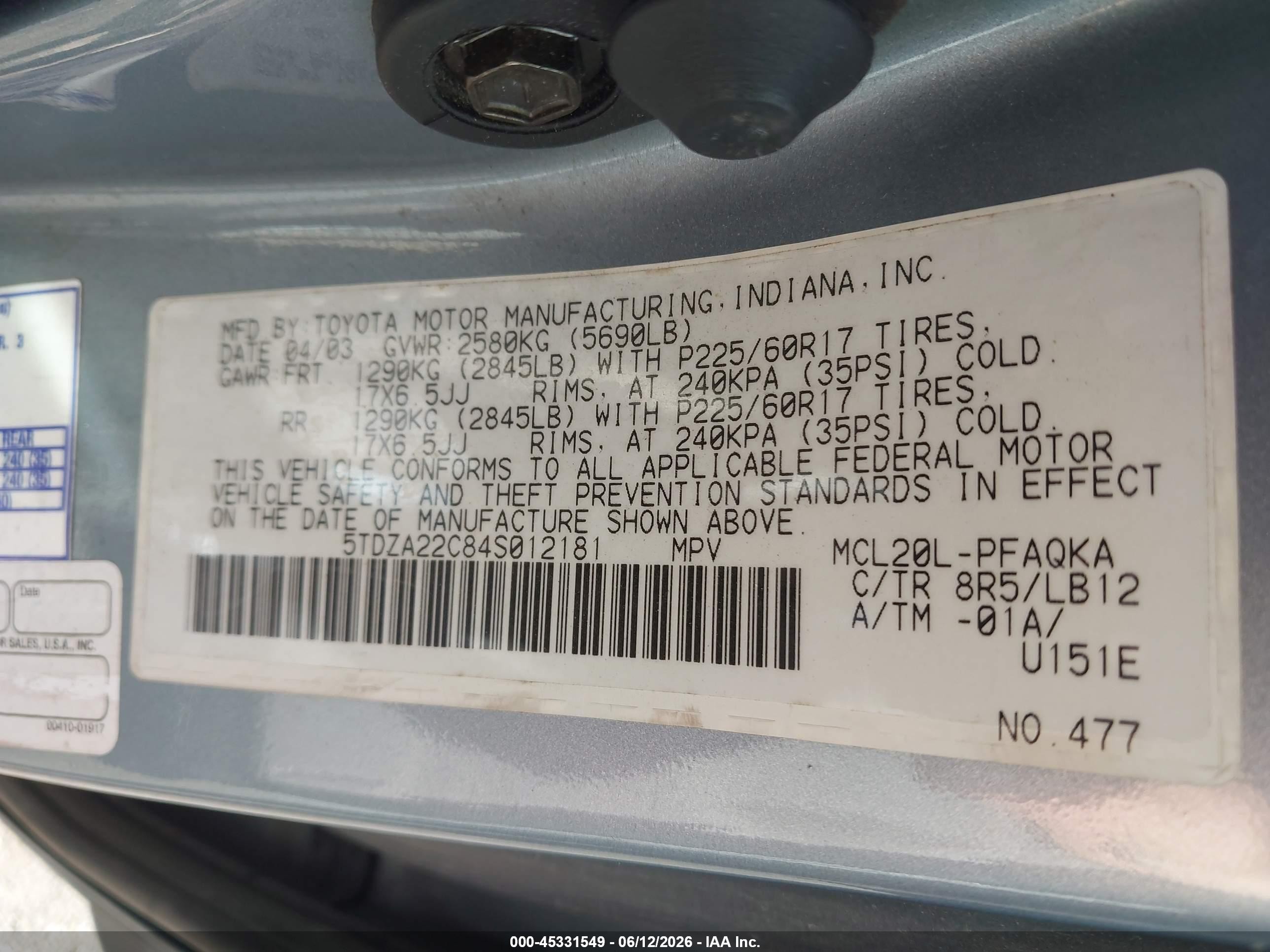 2004 Toyota Sienna Xle Серебряный vin: 5TDZA22C84S012181