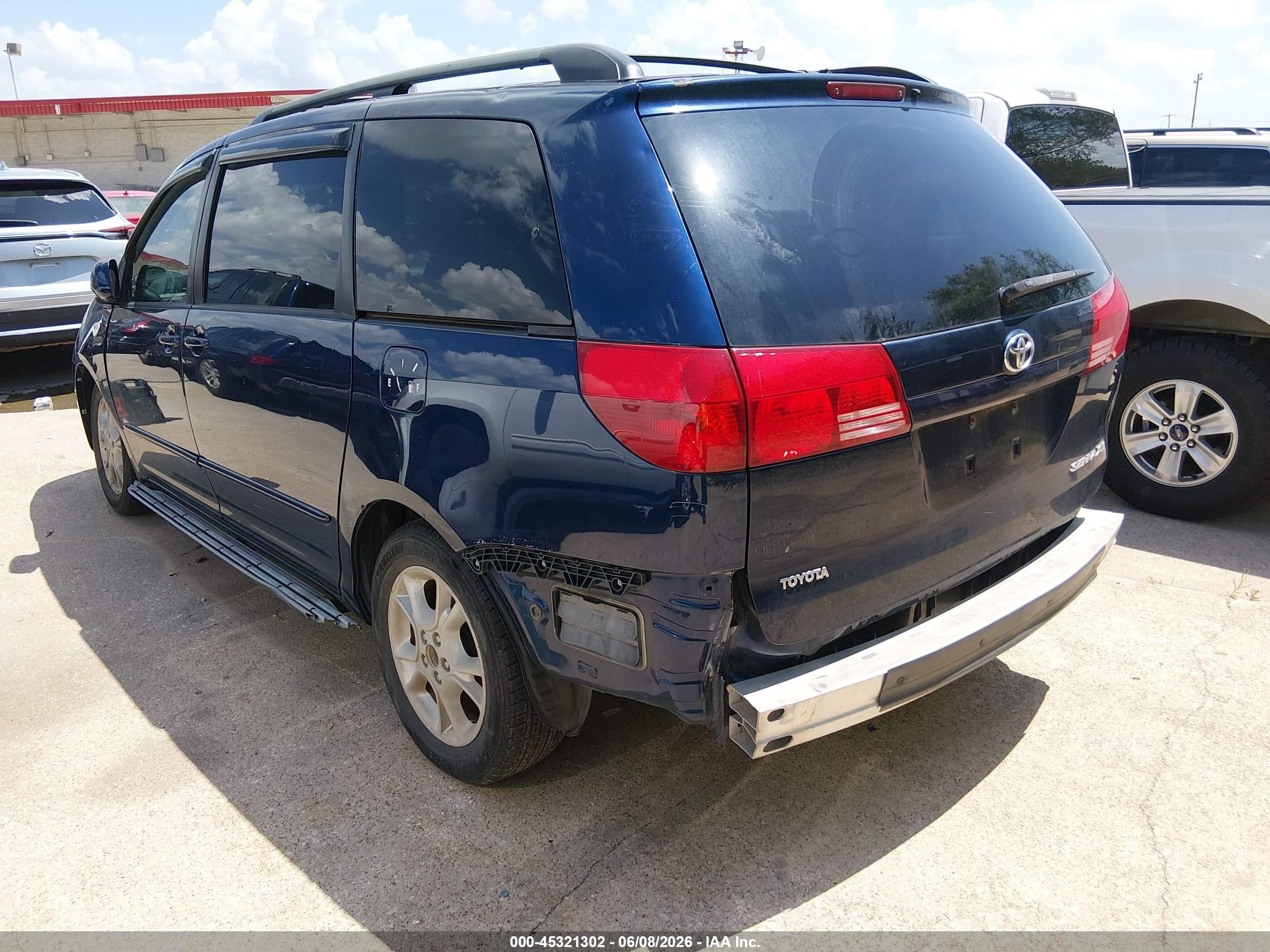 2004 Toyota Sienna Xle Синий vin: 5TDZA22C84S090153