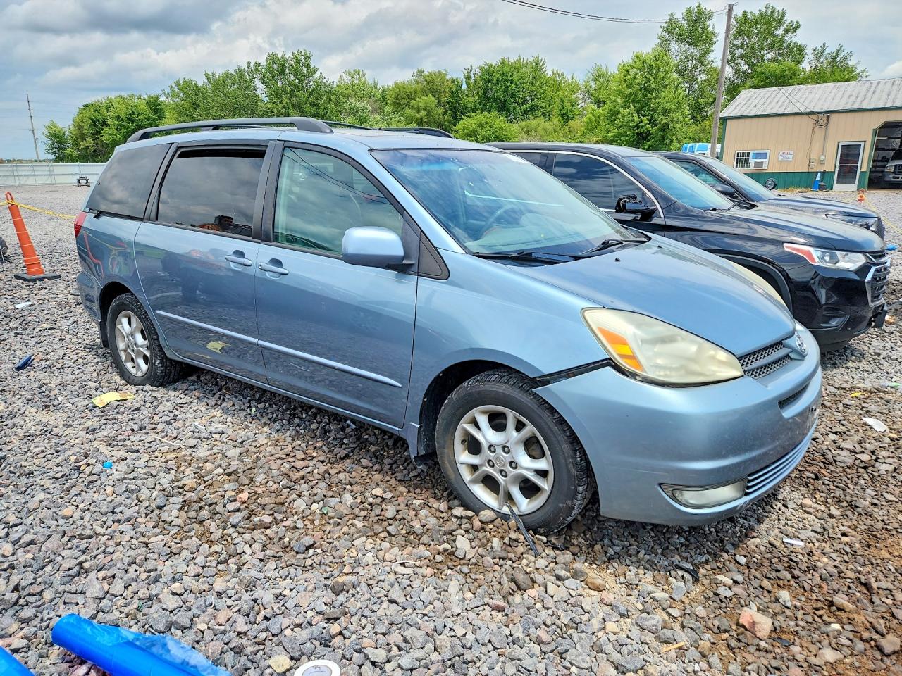 2005 Toyota Sienna Xle 7 Passenger Blue vin: 5TDZA22C85S253661