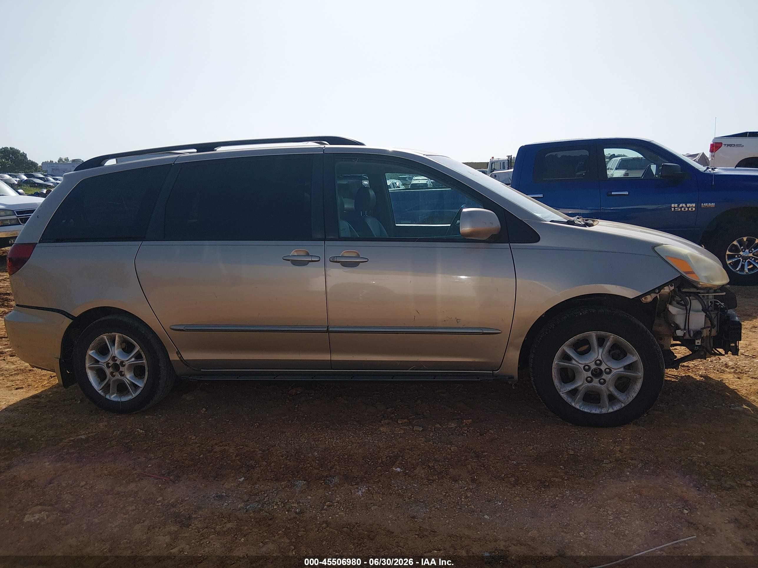 2005 Toyota Sienna Xle Limited Champagne vin: 5TDZA22C85S278477