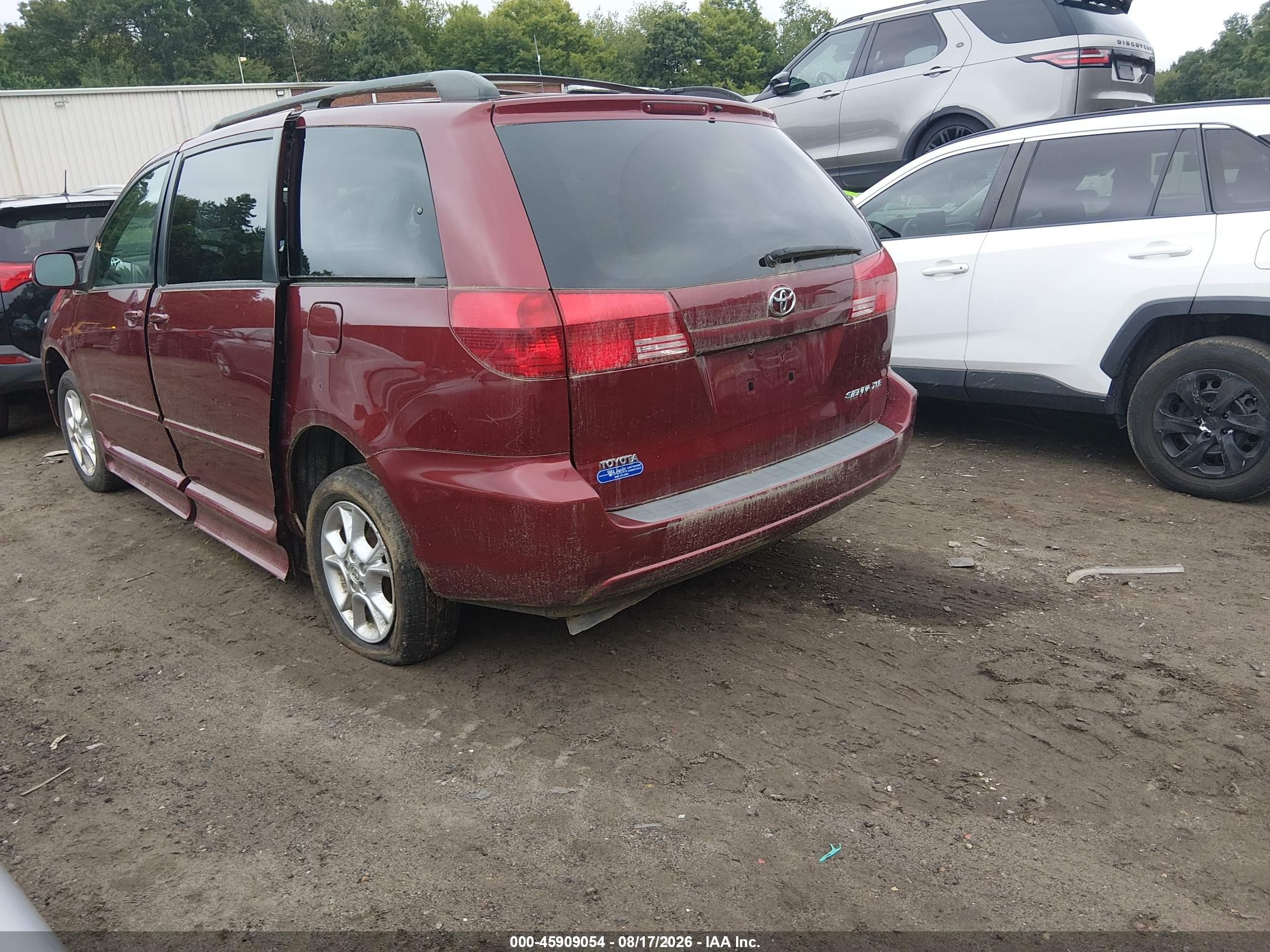 2005 Toyota Sienna Xle Burgundy vin: 5TDZA22C85S278883