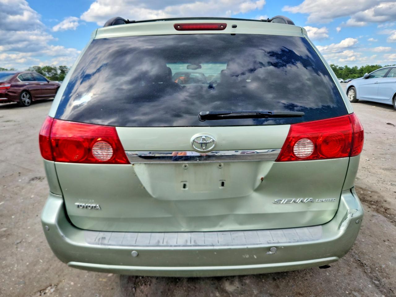 2006 Toyota Sienna Xle Limited 7 Passenger Silver vin: 5TDZA22C86S534795