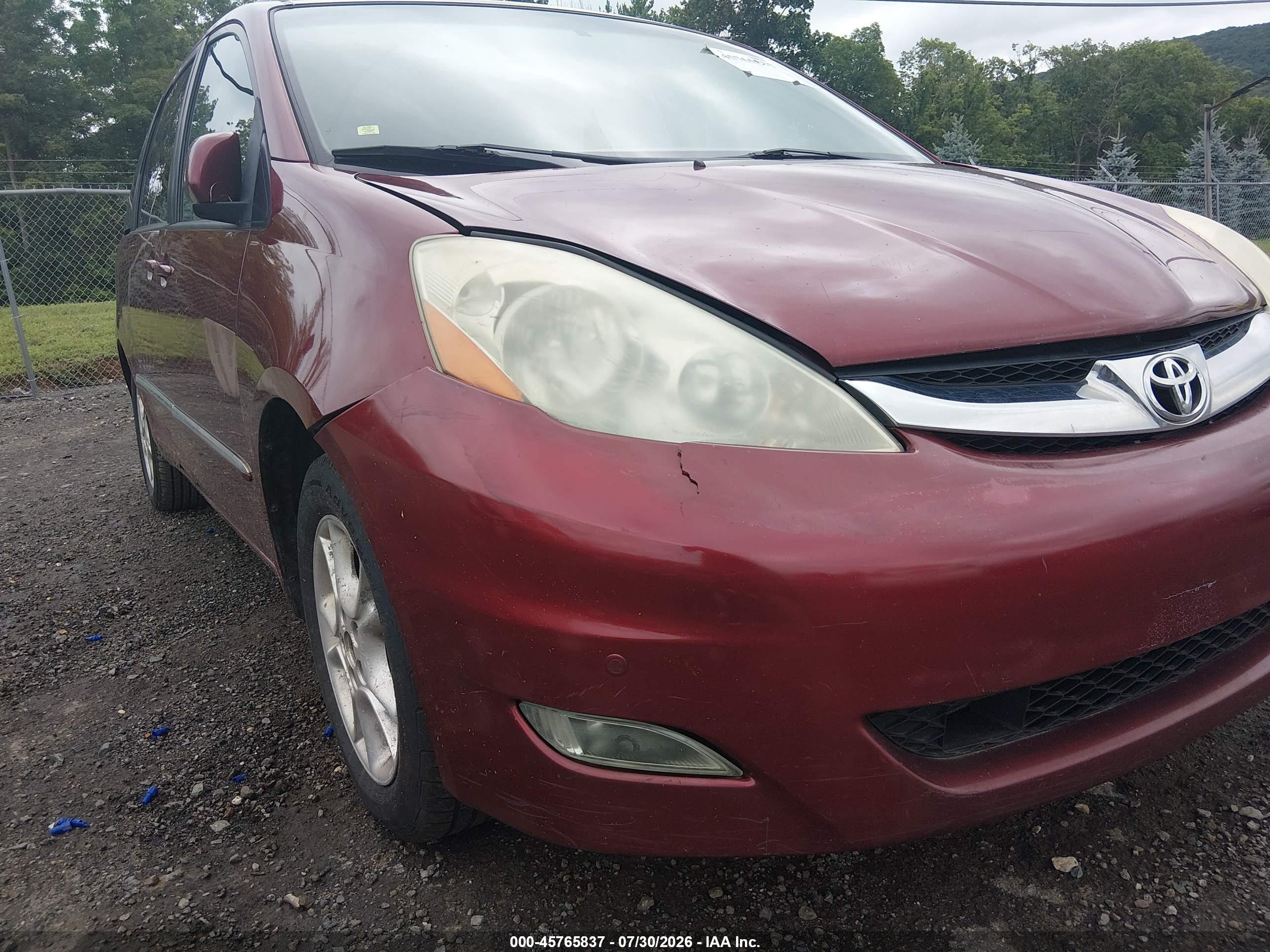 2006 Toyota Sienna Xle Limited Red vin: 5TDZA22C86S557803