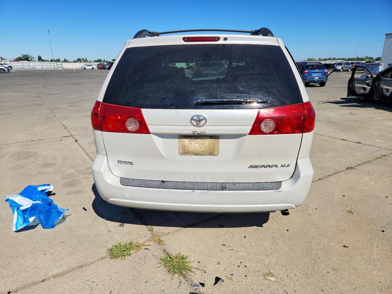 2006 Toyota Sienna Xle 7 Passenger White vin: 5TDZA22C86S577873