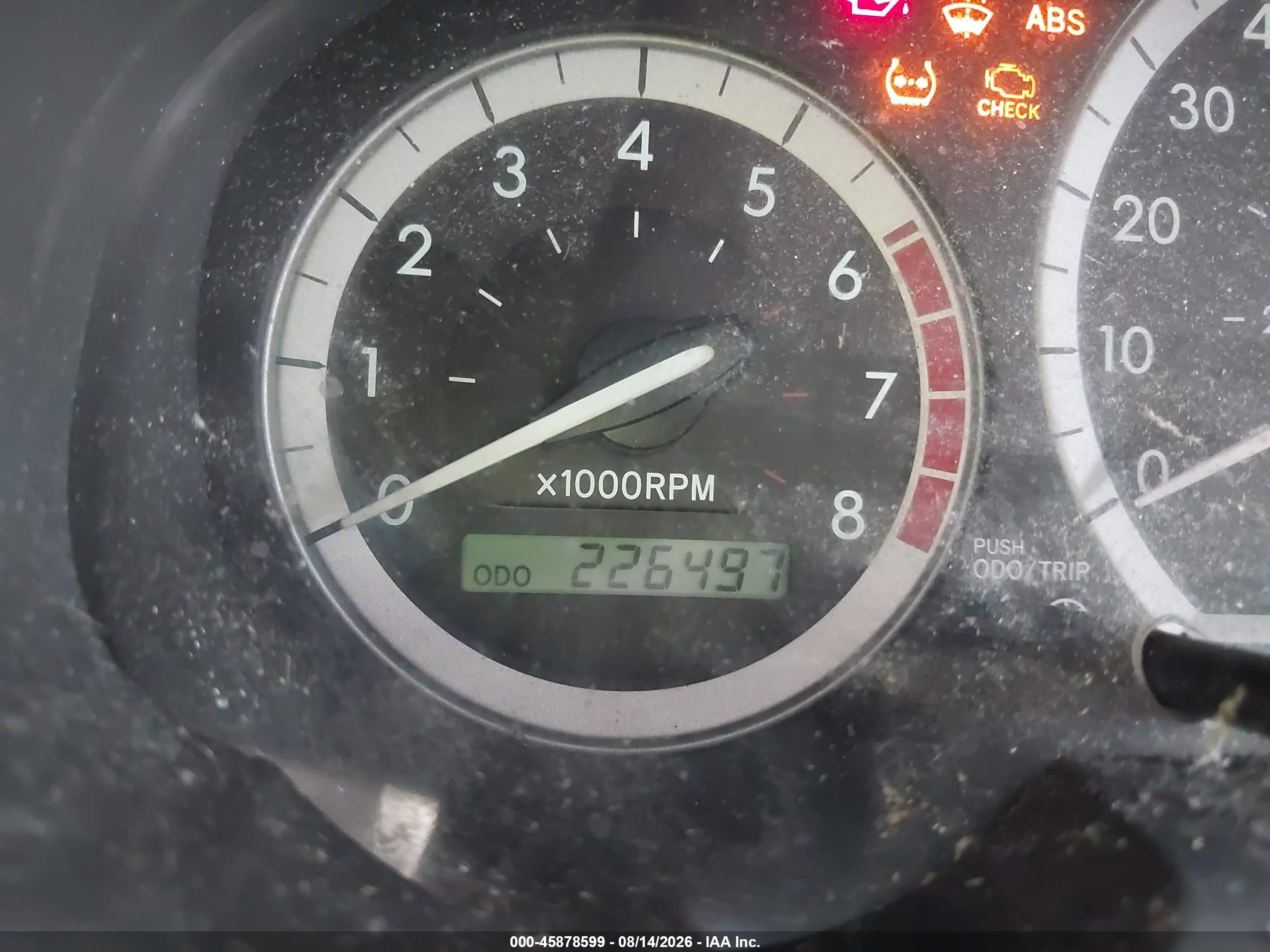 2004 Toyota Sienna Xle Серебряный vin: 5TDZA22C94S135939