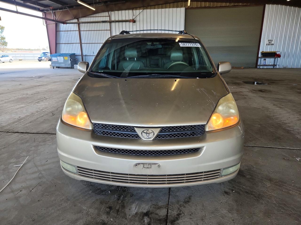 2004 Toyota Sienna Gold vin: 5TDZA22C94S147668