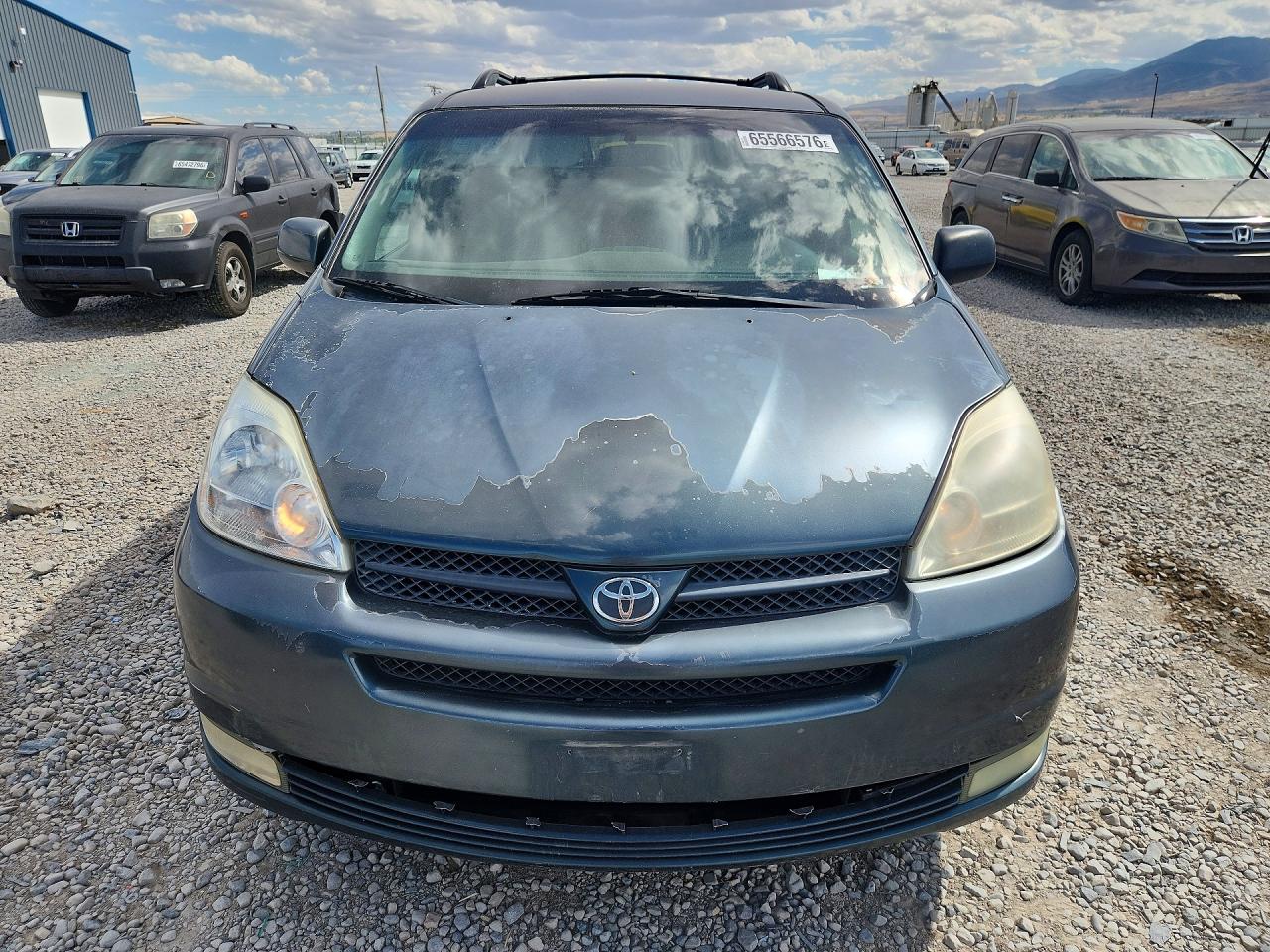 2004 Toyota Sienna Xle 7 Passenger Green vin: 5TDZA22C94S174112