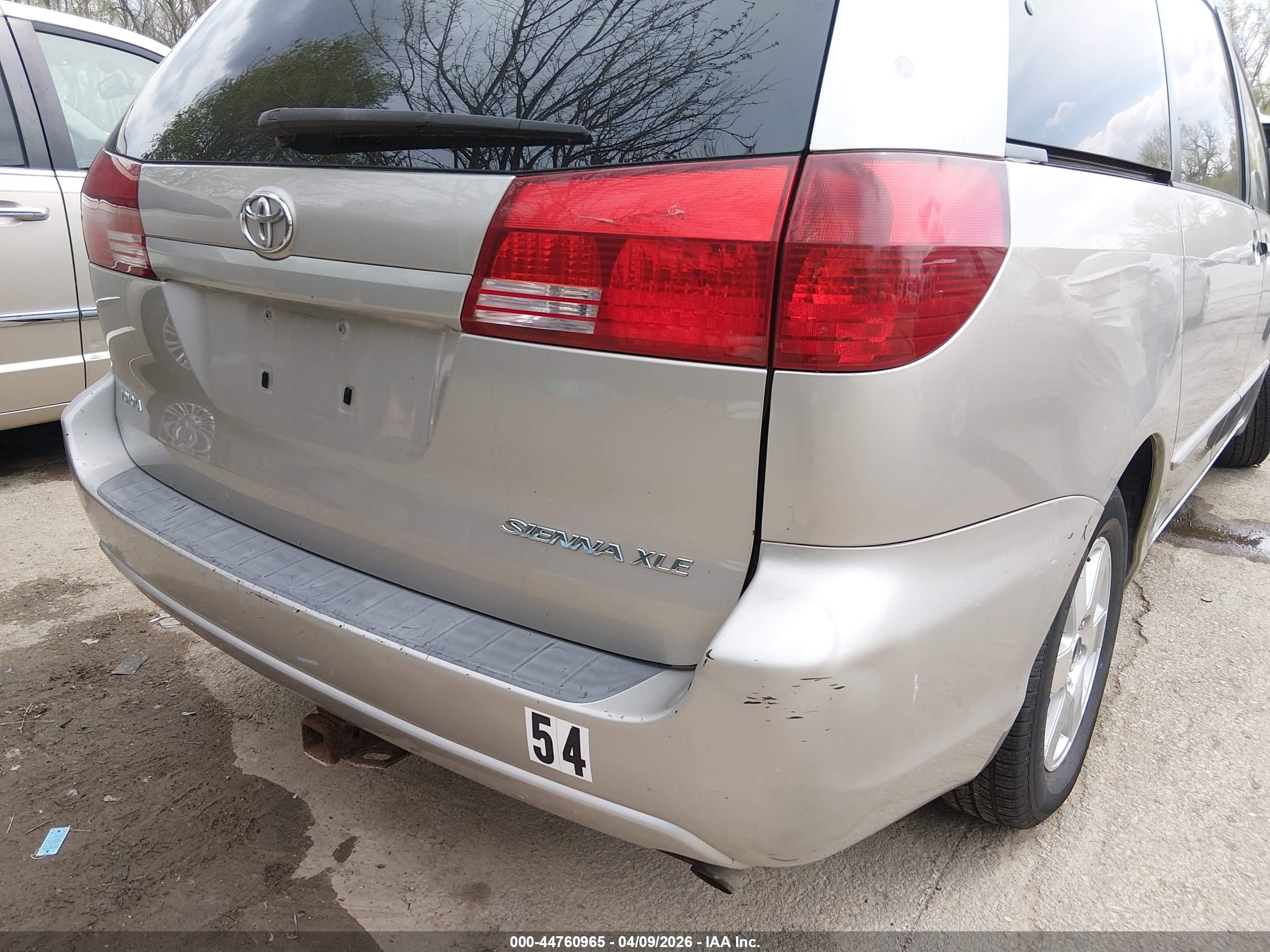 2004 Toyota Sienna Xle Beige vin: 5TDZA22C94S219954