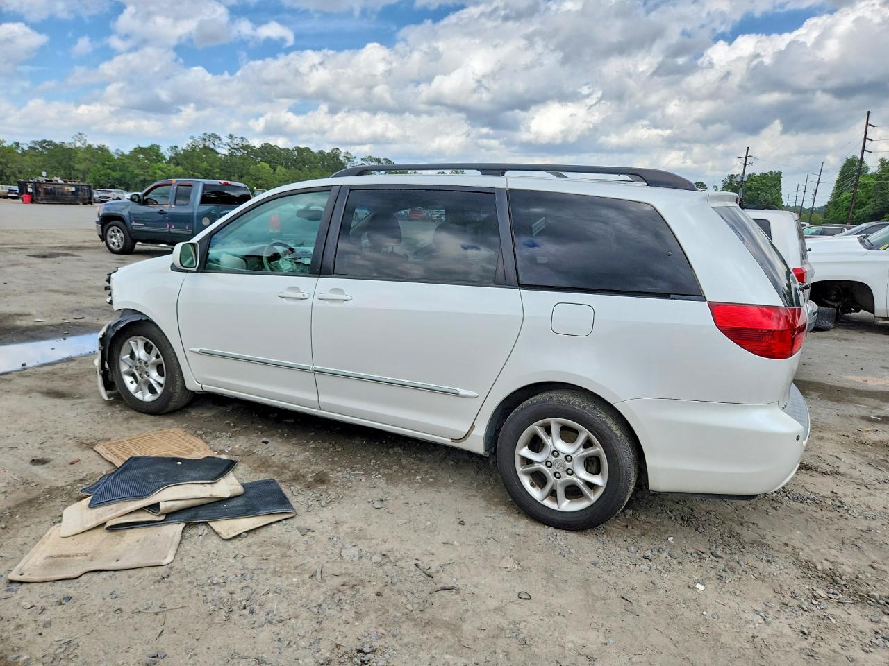 2005 Toyota Sienna Xle Limited 7 Passenger White vin: 5TDZA22C95S262031