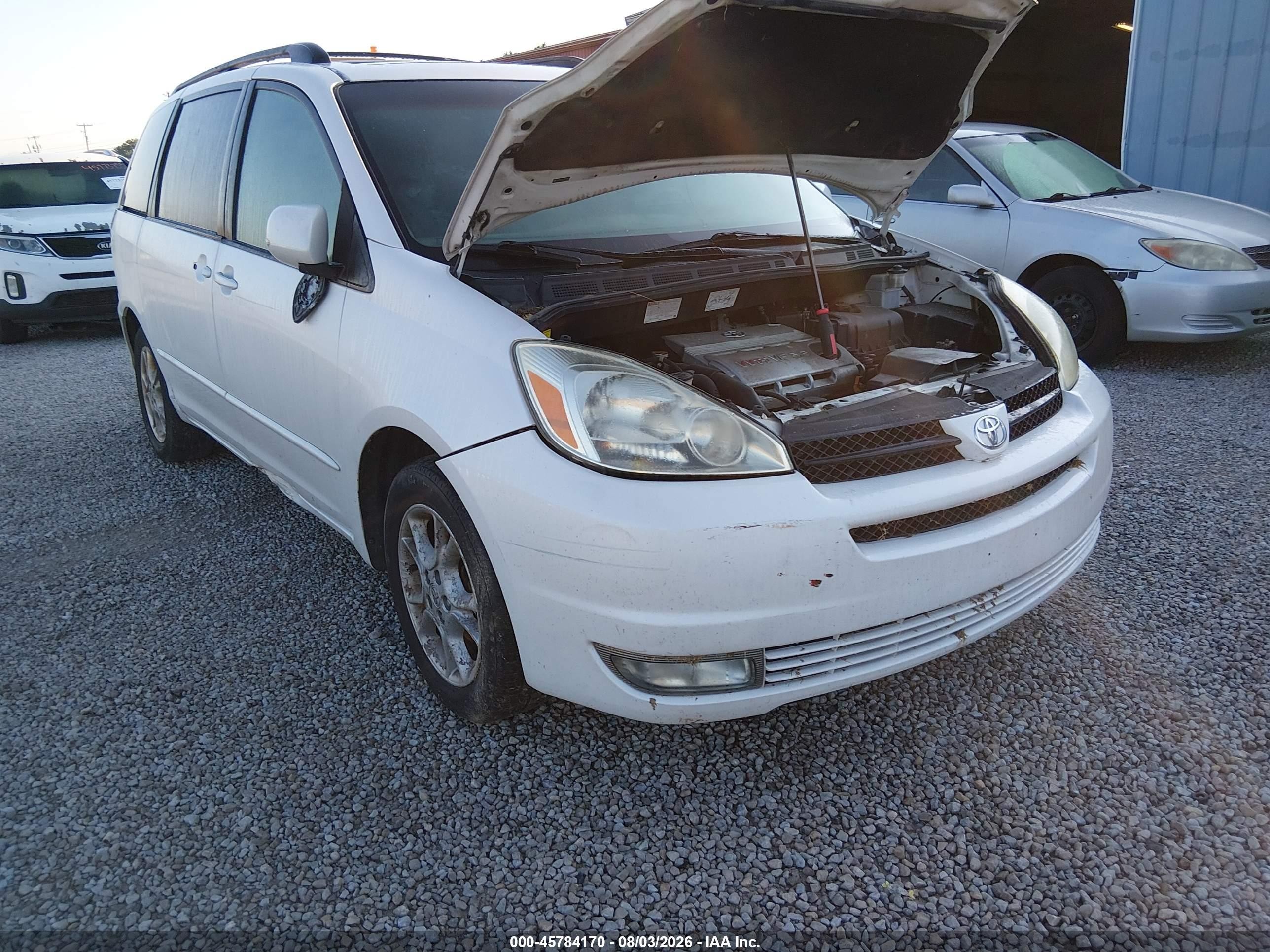 2005 Toyota Sienna Xle Белый vin: 5TDZA22C95S272932