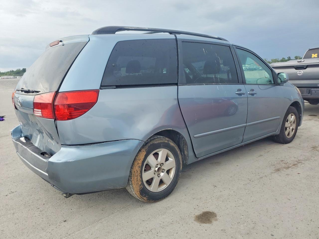 2005 Toyota Sienna Xle 7 Passenger Синий vin: 5TDZA22C95S319893