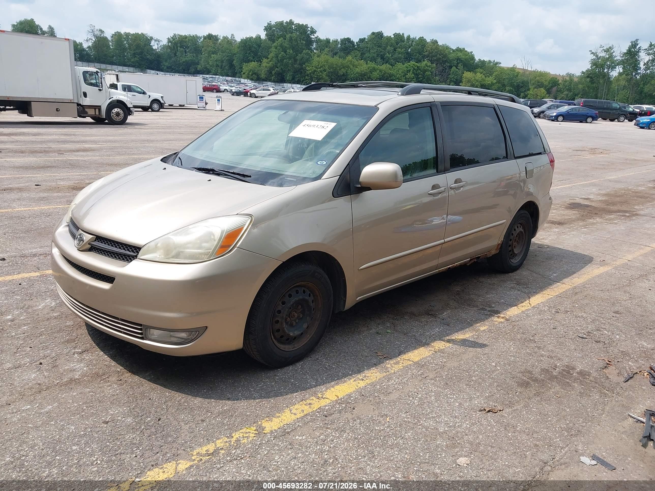 2005 Toyota Sienna Xle Gold vin: 5TDZA22C95S385070