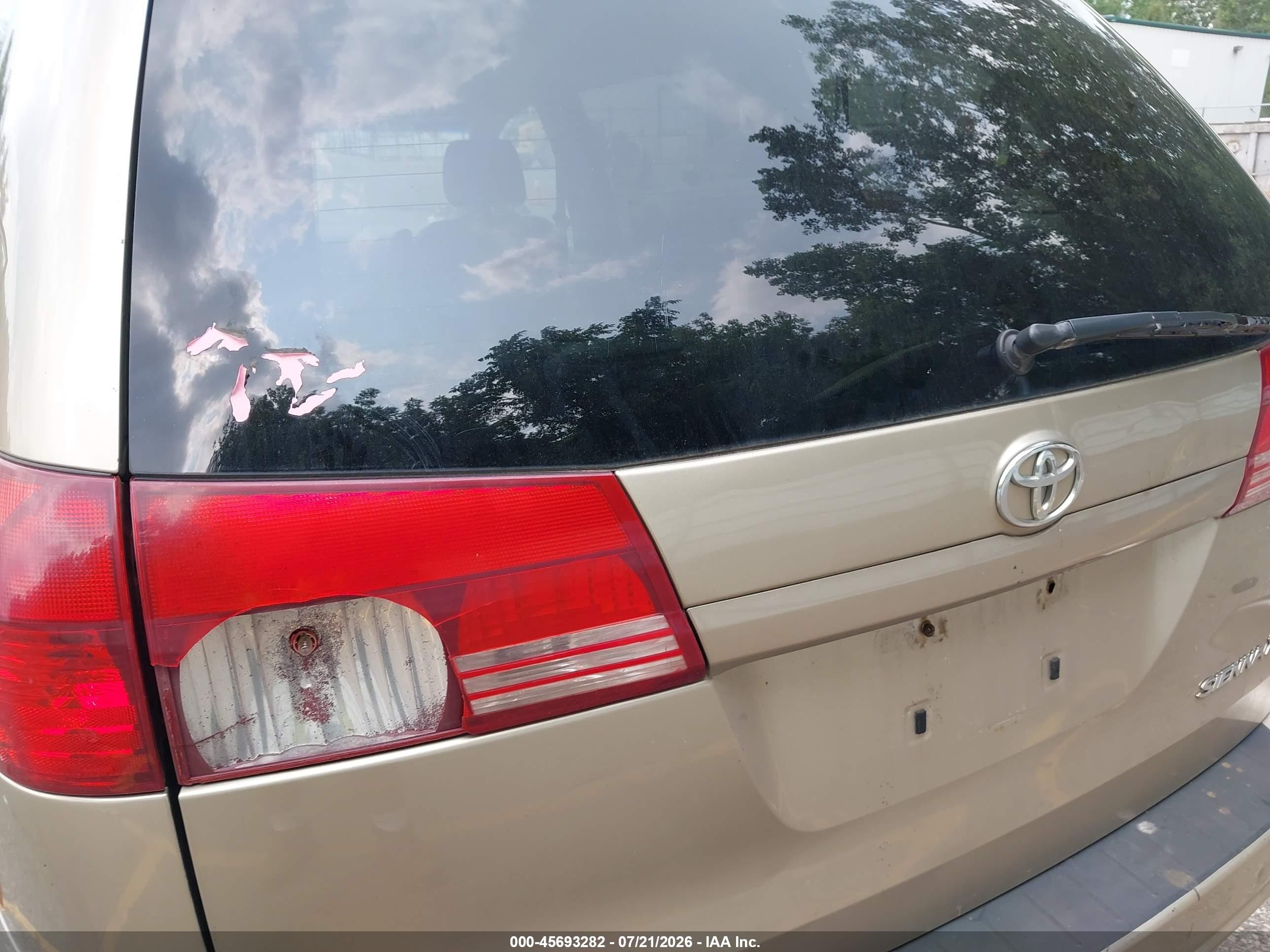 2005 Toyota Sienna Xle Gold vin: 5TDZA22C95S385070