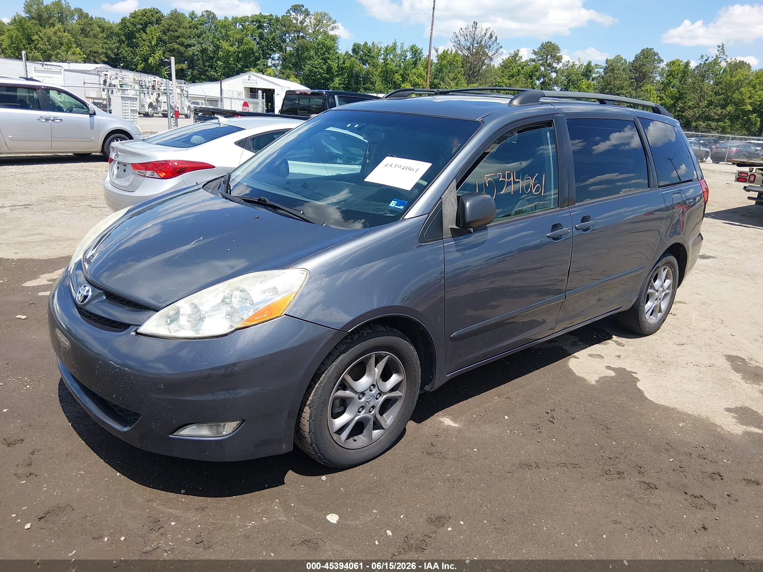 2006 Toyota Sienna Xle Gray vin: 5TDZA22C96S448752