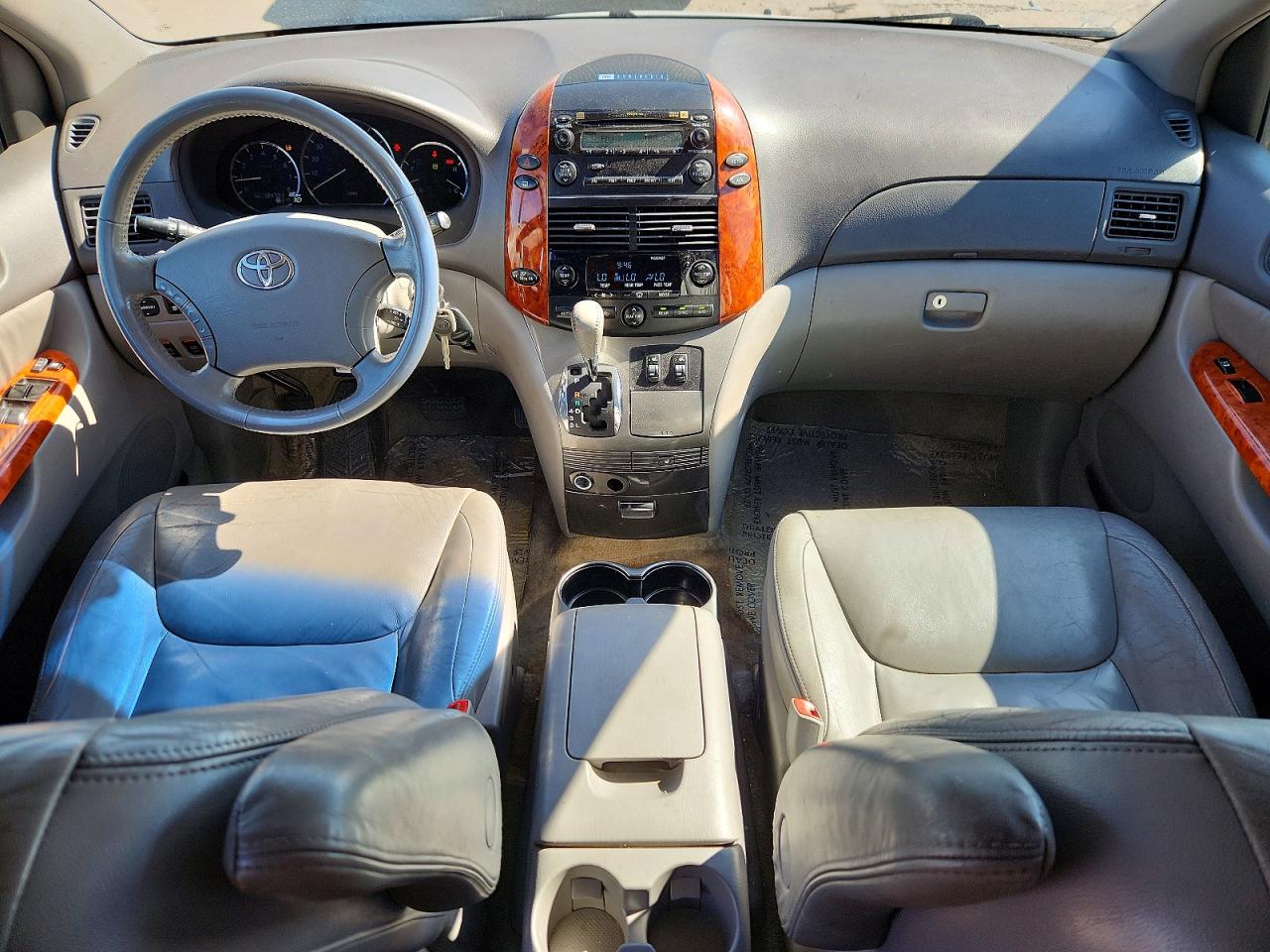 2006 Toyota Sienna Xle 7 Passenger White vin: 5TDZA22C96S452932