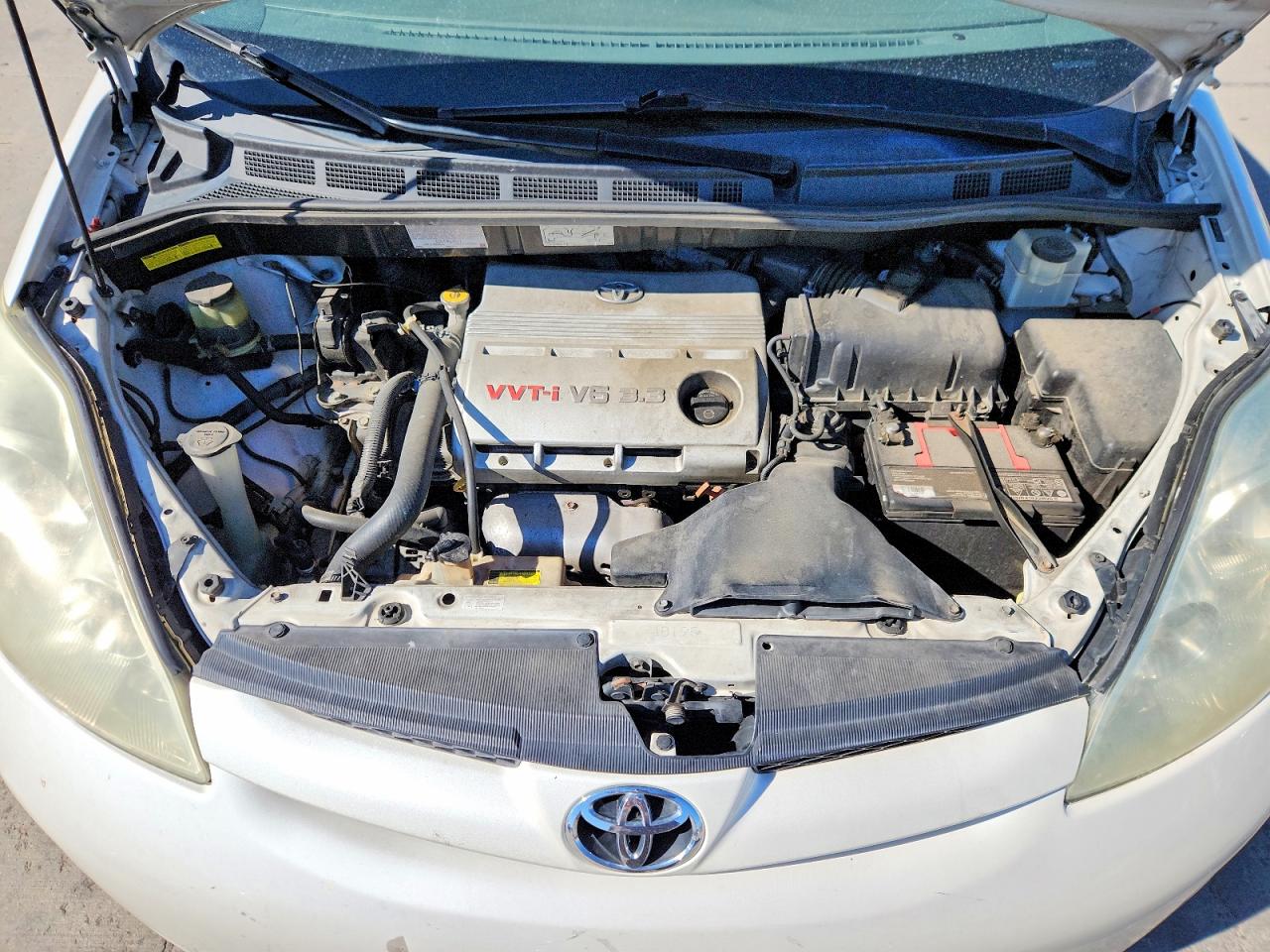2006 Toyota Sienna Xle 7 Passenger White vin: 5TDZA22C96S452932