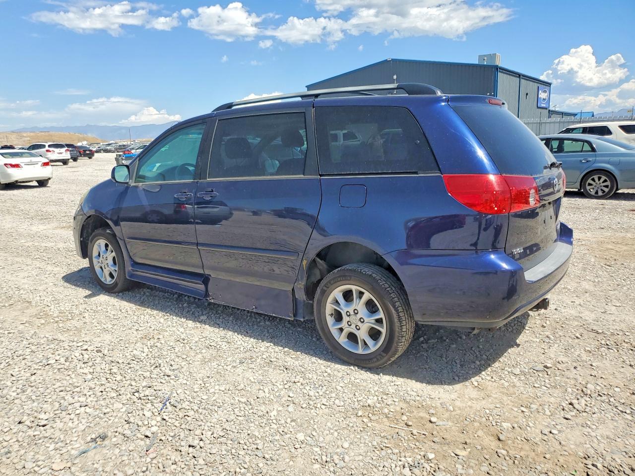 2006 Toyota Sienna Xle 7 Passenger Blue vin: 5TDZA22C96S493111