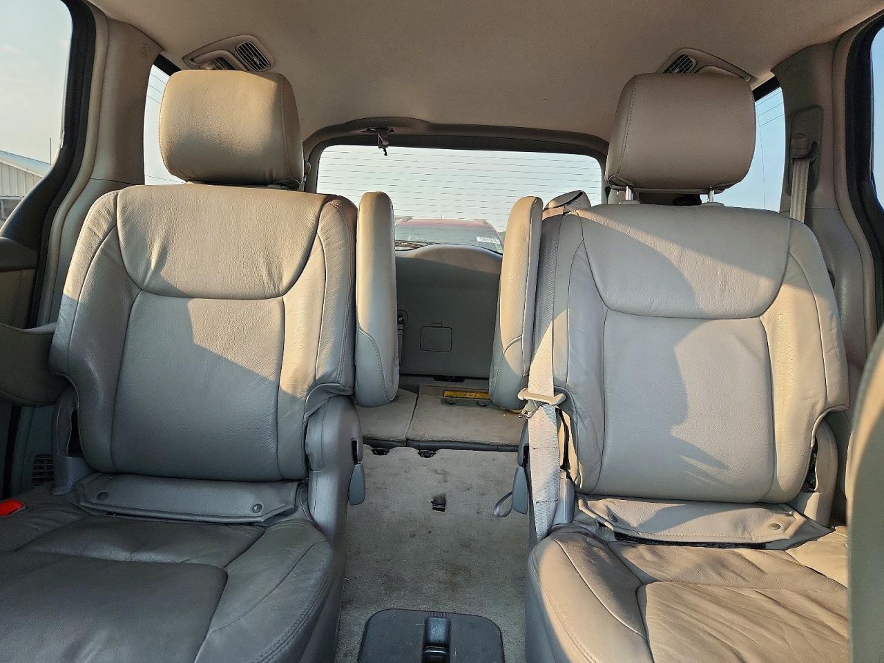 2006 Toyota Sienna Xle 7 Passenger Синий vin: 5TDZA22C96S521814