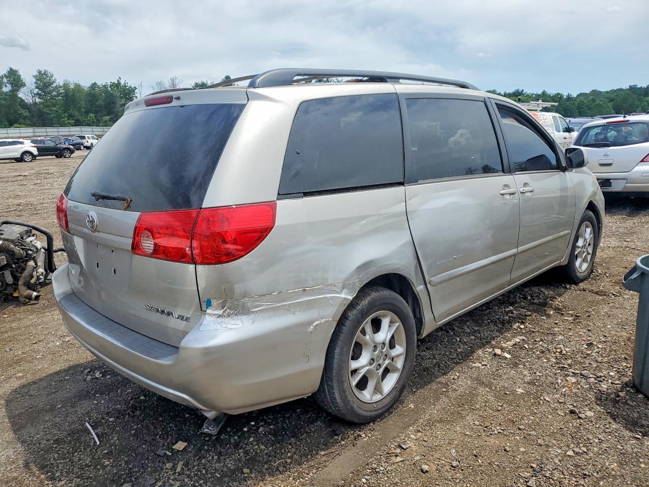 2006 Toyota Sienna Xle 7 Passenger Серебряный vin: 5TDZA22C96S584458